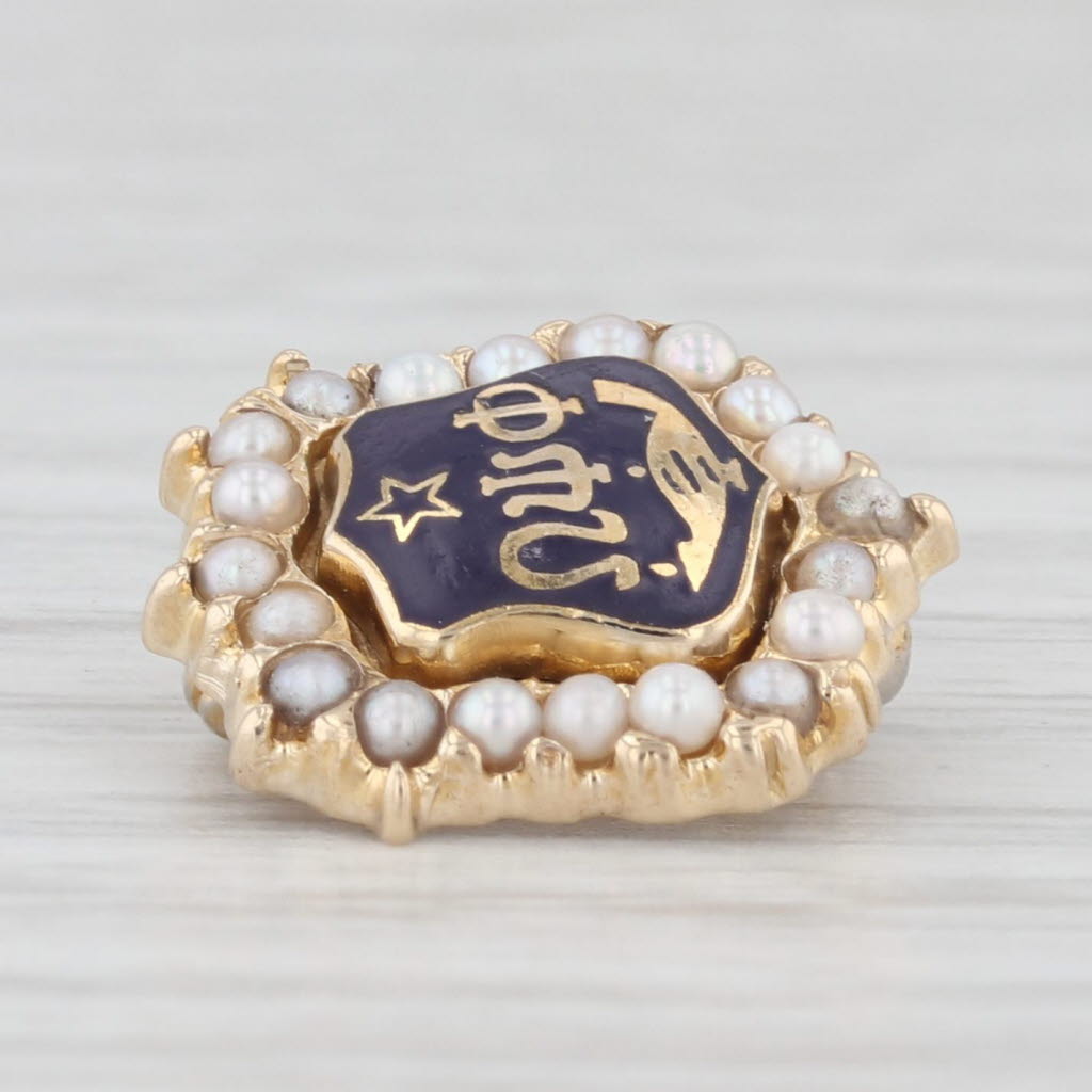 Light Gray Omega Psi Phi Fraternity Shield Badge 10k Gold Pearl Vintage Pin