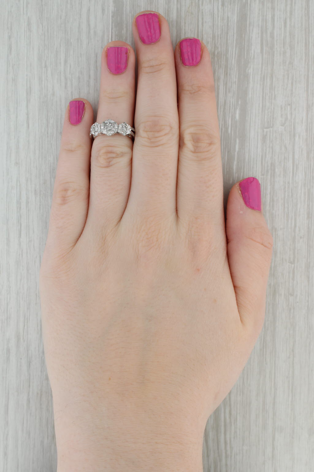 Dark Gray 0.90ctw Diamond Clusters Ring 14k White Gold Size 4.25 Engagement