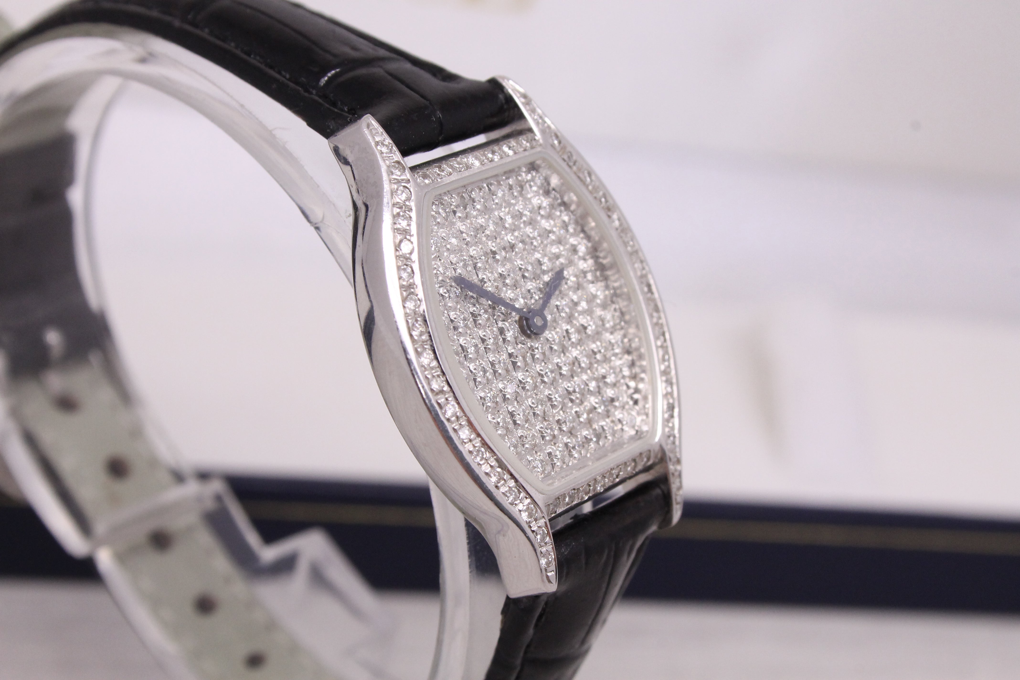 Gray Vicence Milor 14k White Gold Pave Diamond Ladies Quartz Watch w Box V5405149