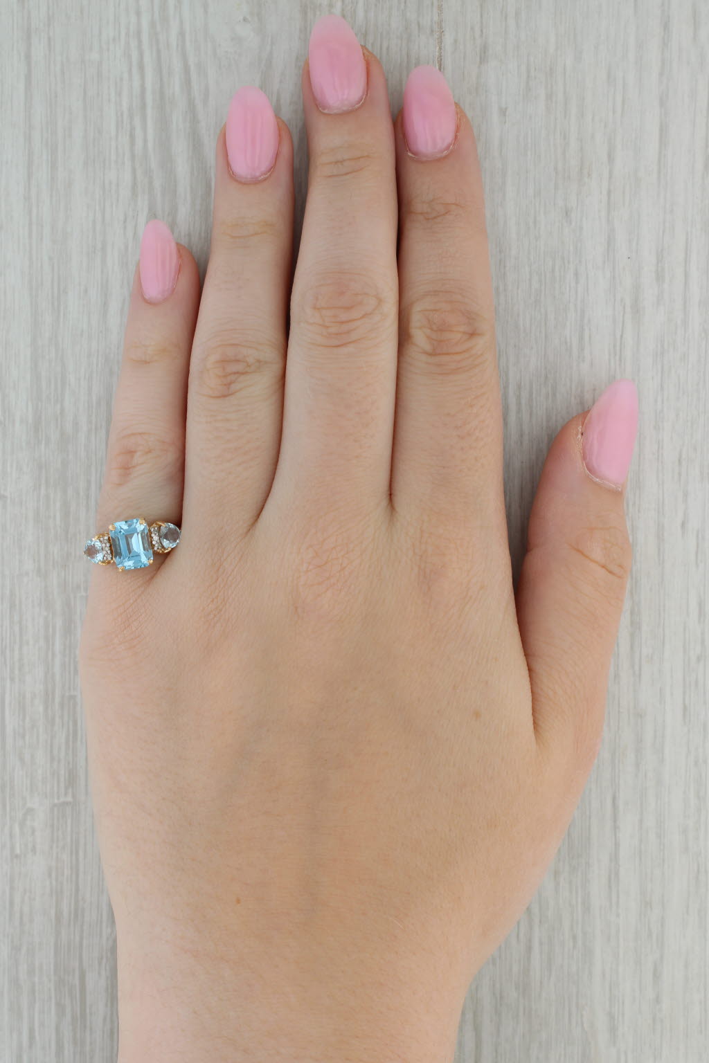 Dark Gray 4.25ctw Blue Topaz Diamond Ring 10k Yellow Gold Size 7.5