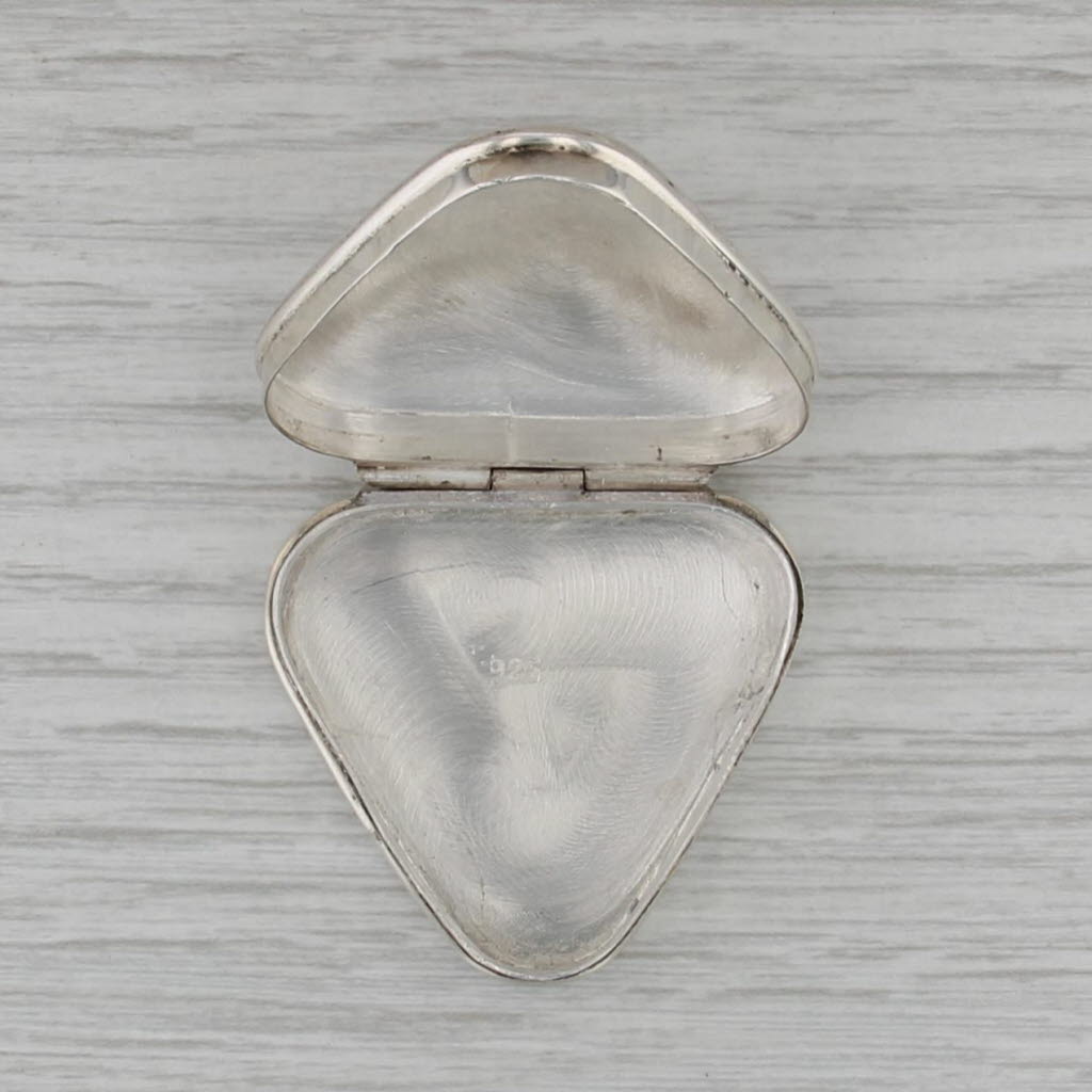 Sterling Silver Snuff / Pill Box Engravable Floral Border Vintage Opens