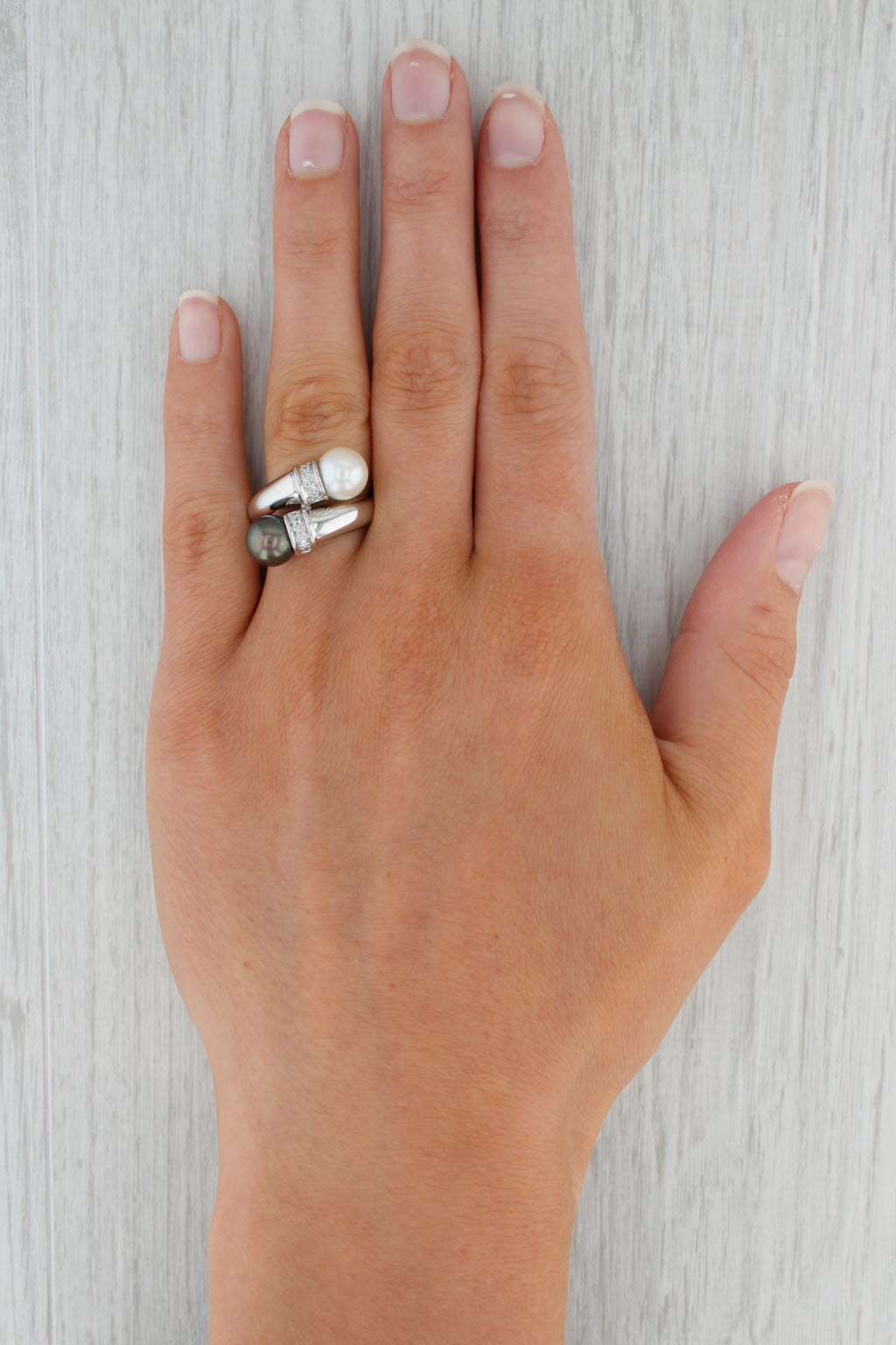 Gray Black White Cultured Pearl 0.10ctw Diamond Bypass Ring 14k White Gold Size 6.75