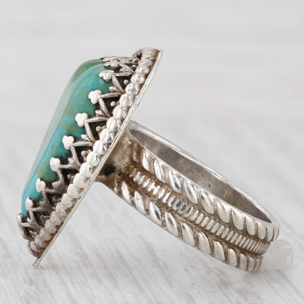 Light Gray Vintage Lab Created Turquoise Cabochon Heart Ring Sterling Silver Southwestern