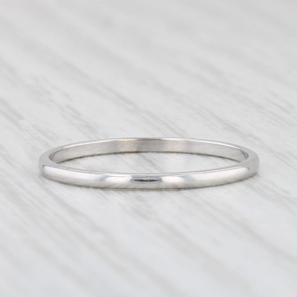 Light Gray Classic Women's Wedding Band 14k White Gold Stackable Ring Size 6.5