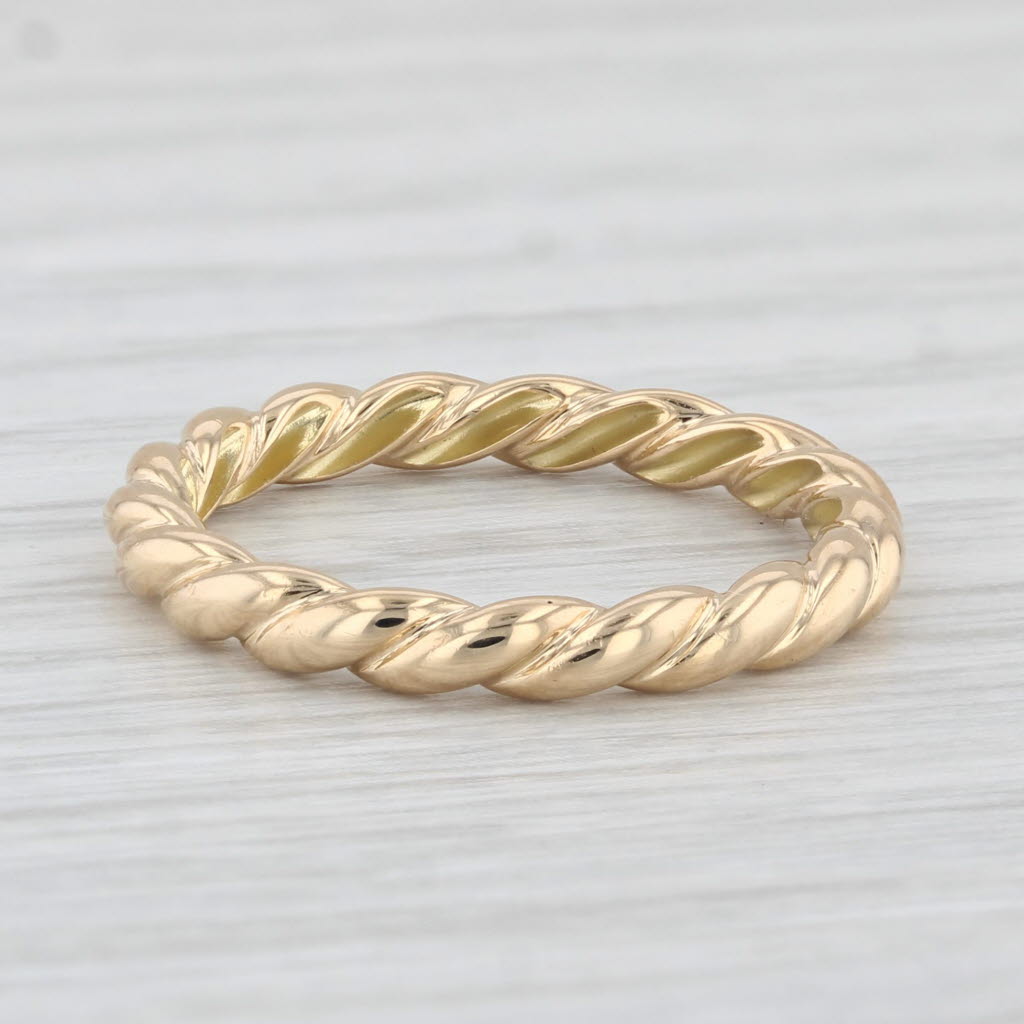Light Gray David Yurman Gold Cable Ring 18k Yellow Gold Size 5 Stackable Band Box Cloth