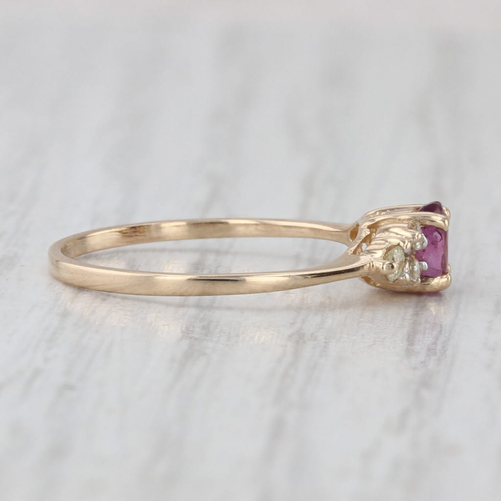 0.40ctw Oval Ruby Diamond Ring 14k Yellow Gold Size 6