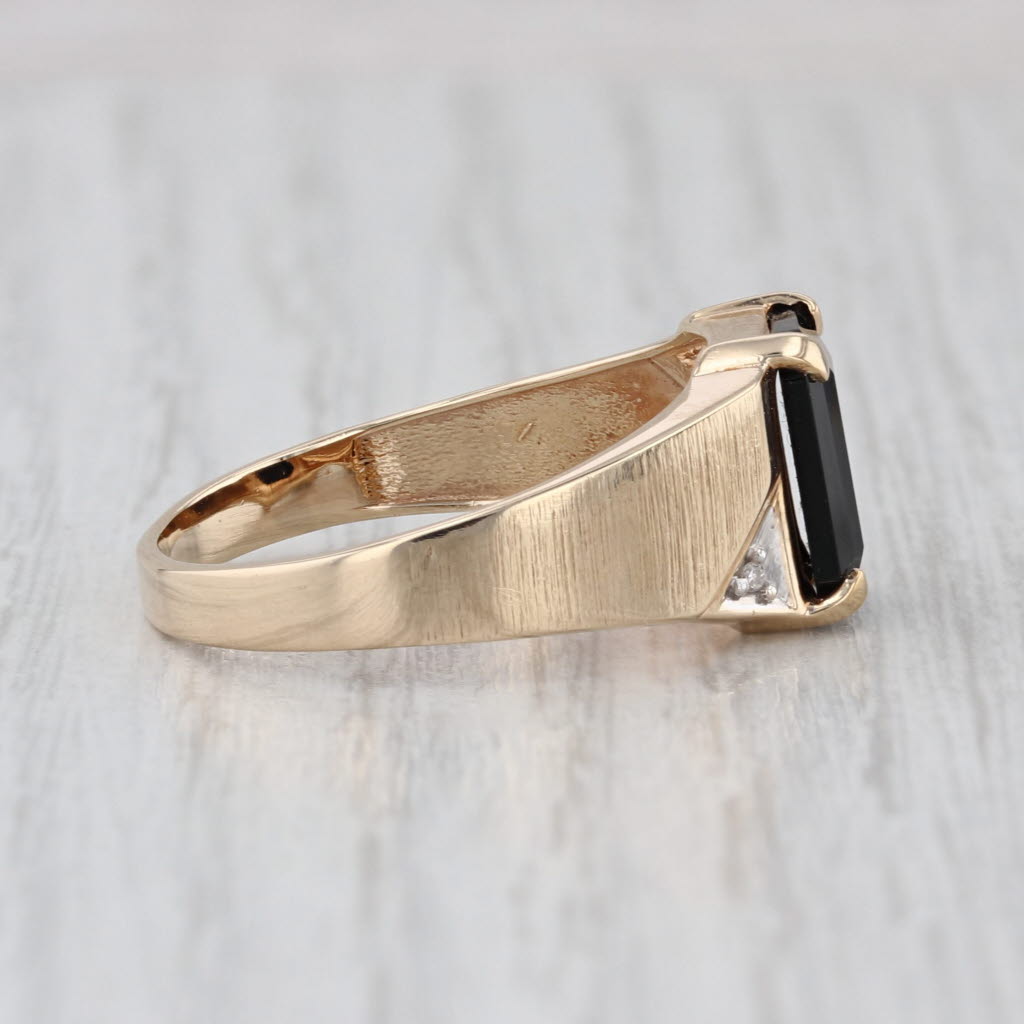 Vintage Men's Onyx Diamond Signet Ring 10k Yellow Gold Size 10.25