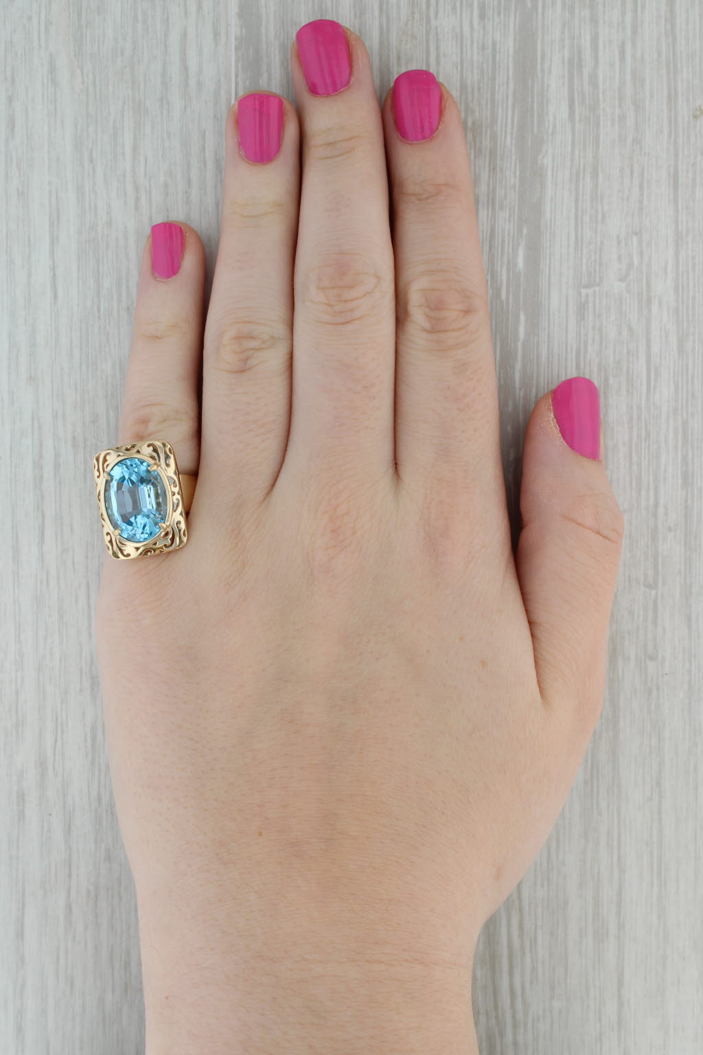 Dark Gray 12.27ct Oval Blue Topaz Ring 14k Yellow Gold Size 6.75 Cocktail