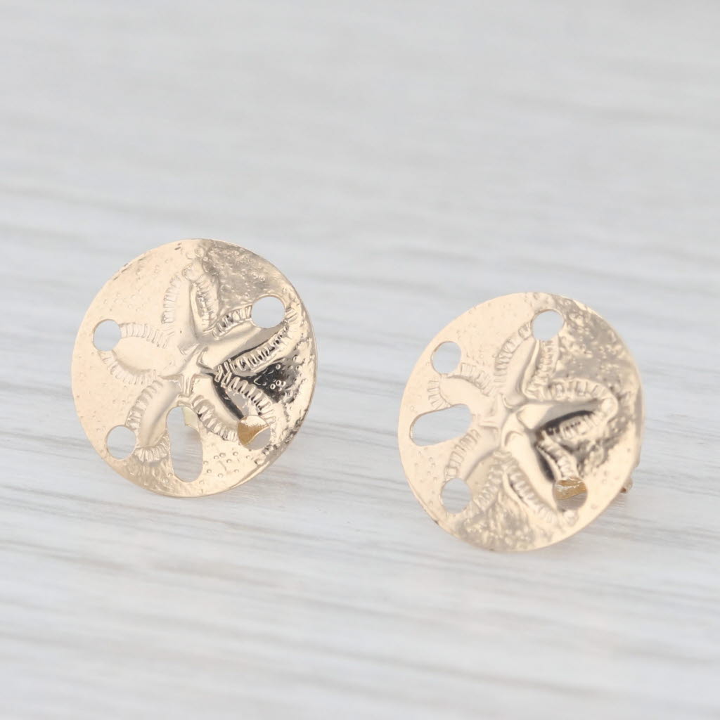 Light Gray Sand Dollar Stud Earrings 14k Yellow Gold Nautical Jewelry