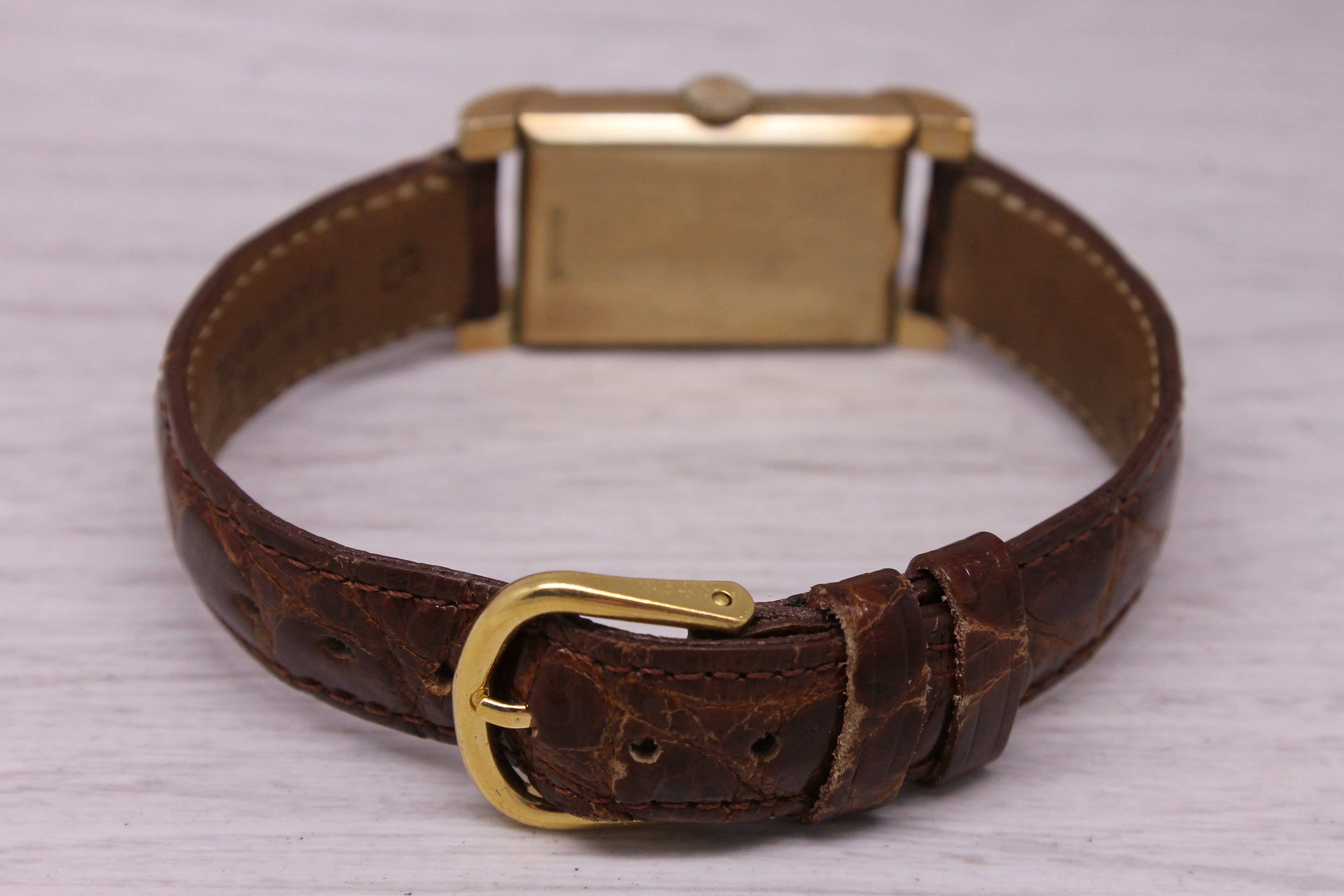 Vintage c.1950's LeCoultre 10k Rose Gold Filled Mens Dress Watch Fancy Lugs 11LO