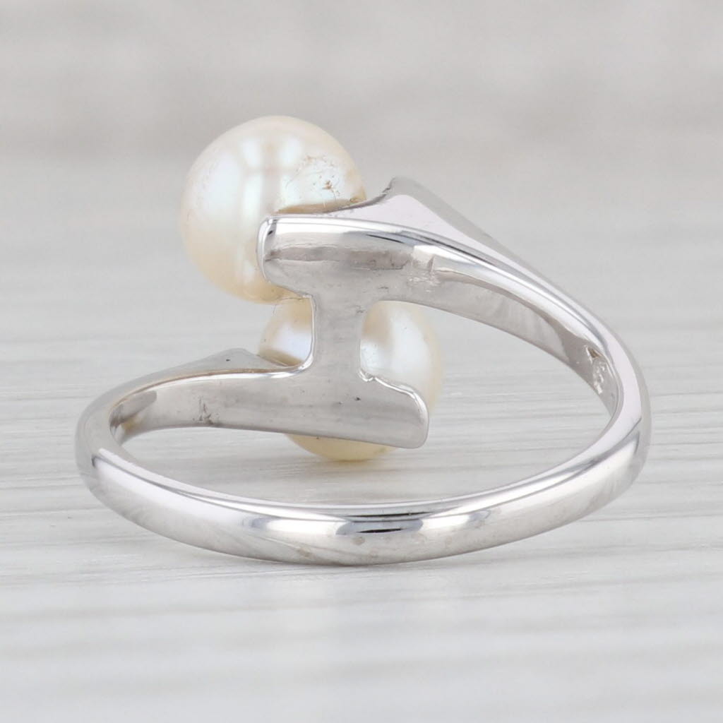 Light Gray 2 Cultured Pearls Bypass Ring 14k White Gold Size 6.25