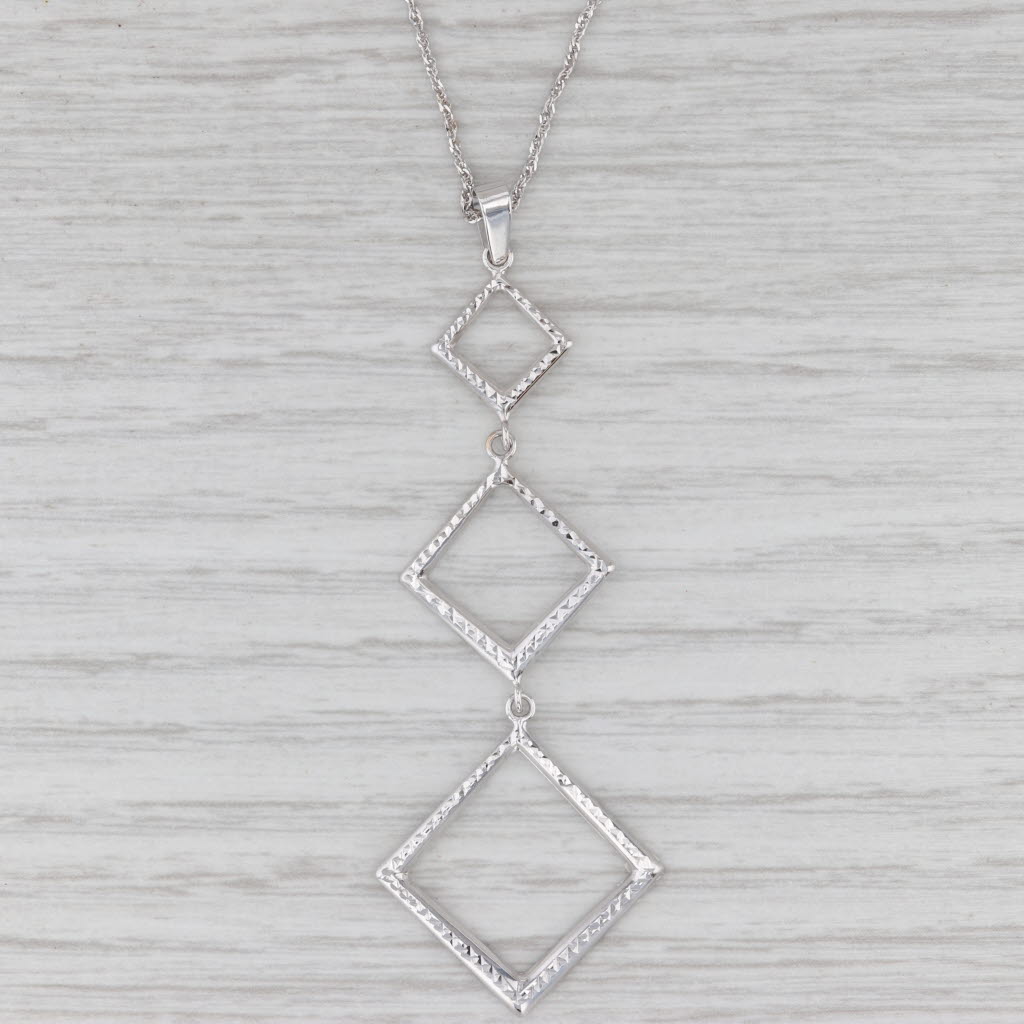 Light Gray Links Square Dangle Pendant Necklace 14k White Gold 18" Rope Chain