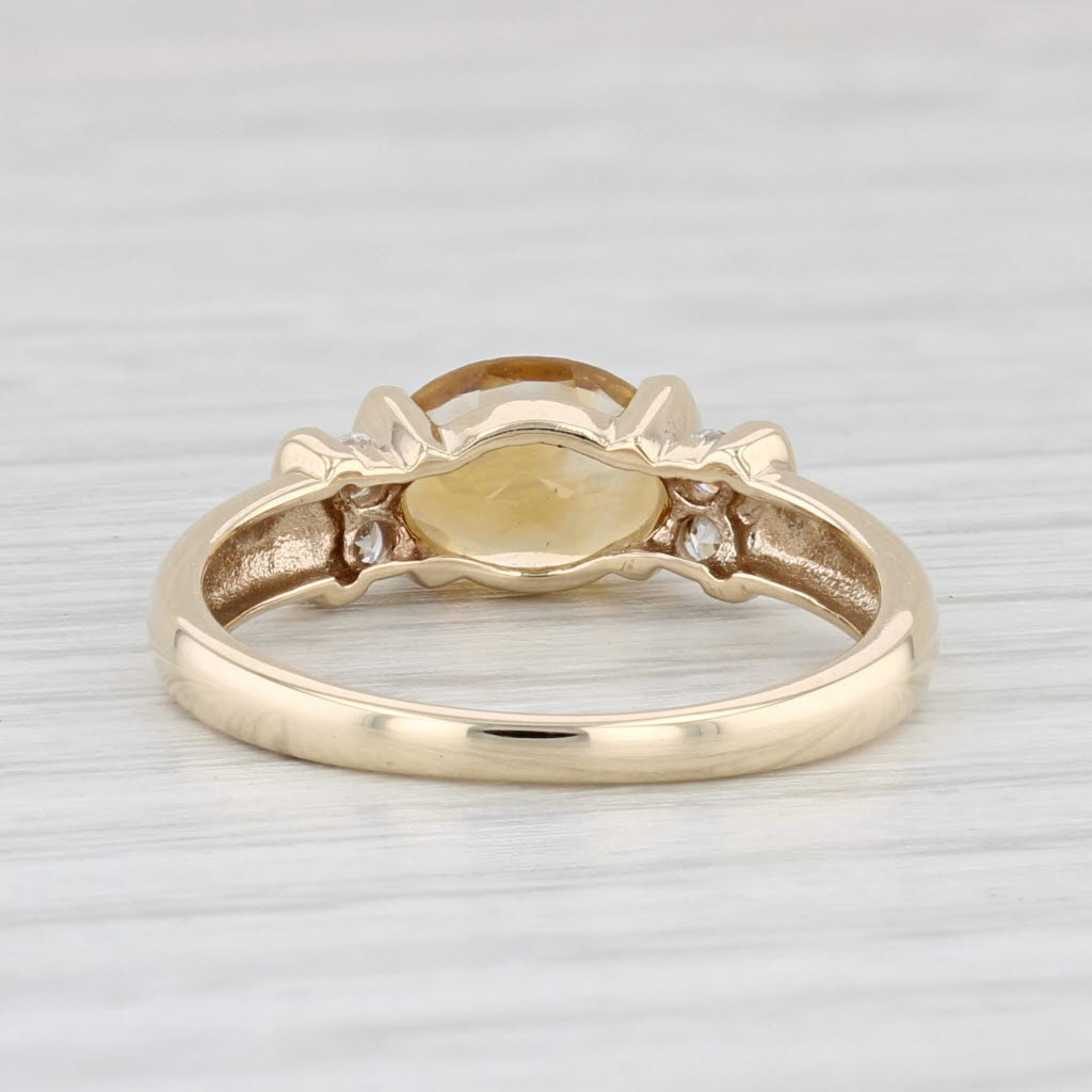 Light Gray 1.07ctw Oval Citrine Cubic Zirconia Ring 9k Yellow Gold Size 6.75