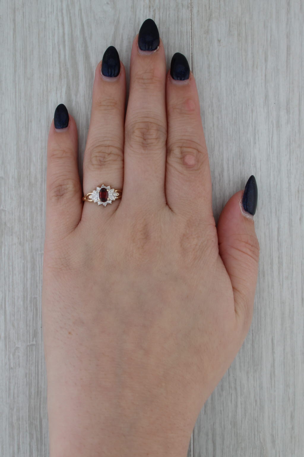 1.14ct Oval Garnet Ring 10k Yellow Gold Size 7 Diamond Accents