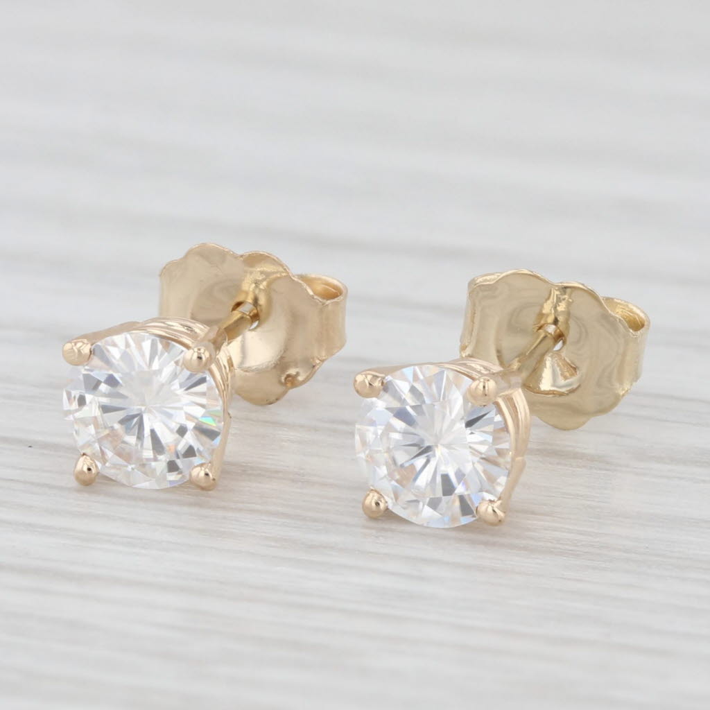 Light Gray 0.94ctw Moissanite Round Solitaire Stud Earrings 14k Yellow Gold