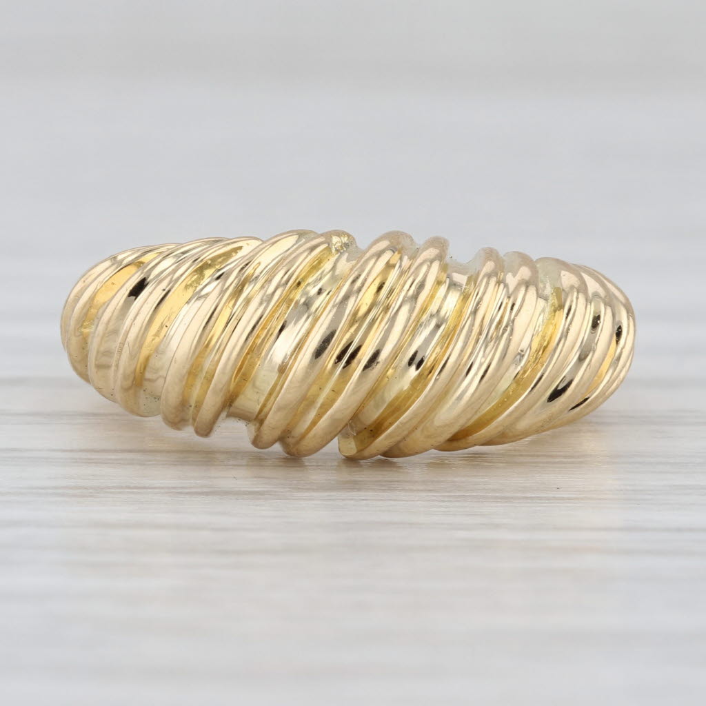 Domed Scalloped Croissant Ring 18k Yellow Gold Size 5 Stackable