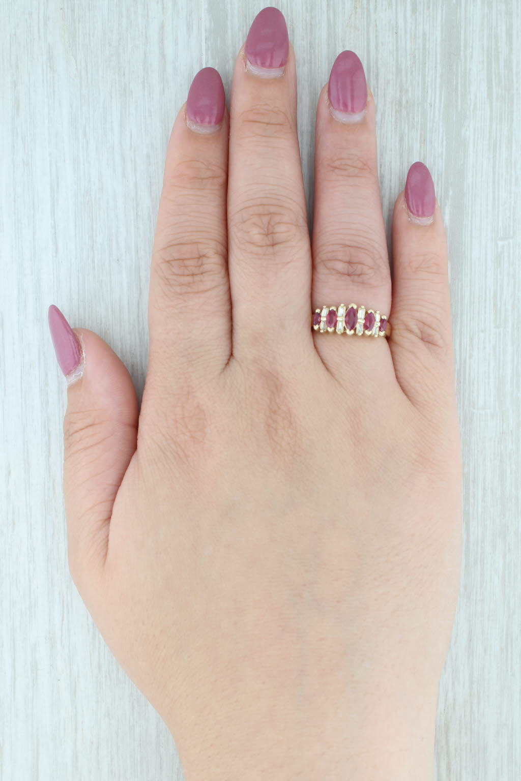 Light Gray 1ctw Ruby Diamond Pyramid Rooftop Ring 14k Yellow Gold Size 6.75