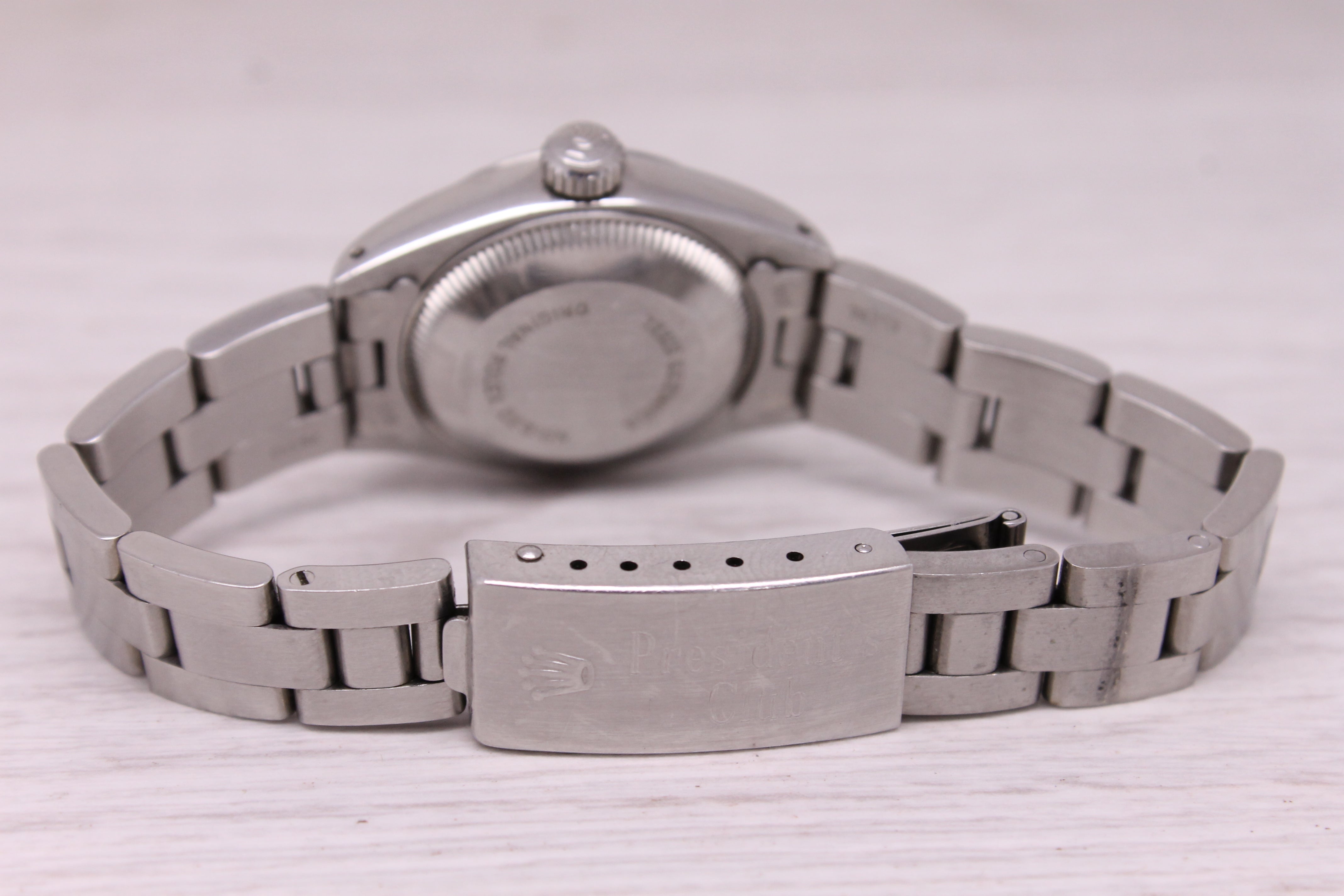 Vintage 1982 Rolex Date 6919 Ladies 26mm Watch w Box Papers United Guaranty Dial