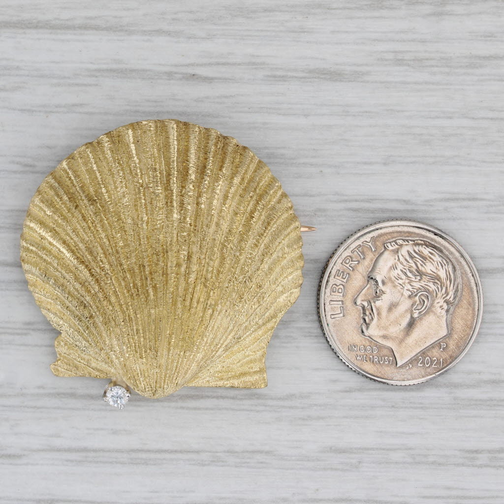 Gray Seashell Brooch 18k Yellow Gold Diamond Accent Nautical Shell Pin