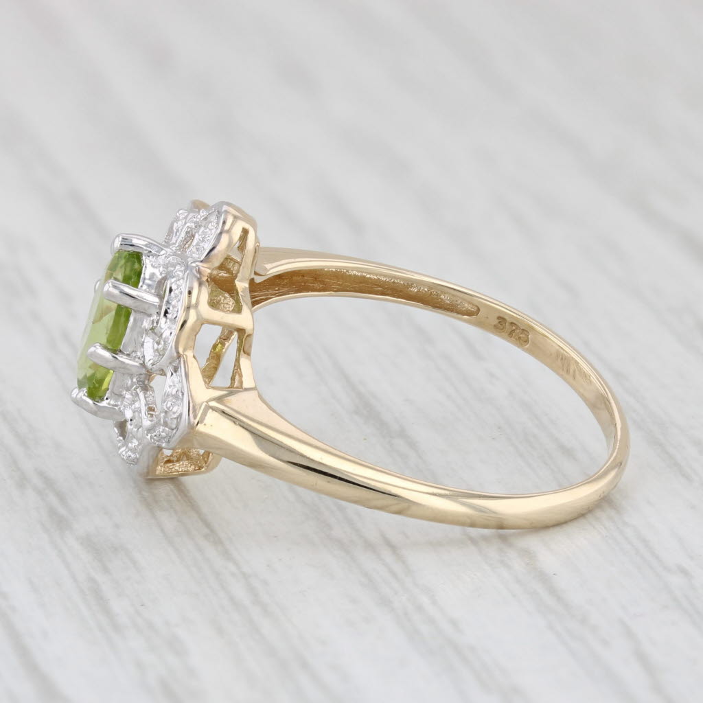 Light Gray 1.37ctw Oval Peridot Diamond Ring 9k Yellow Gold Size 8.75