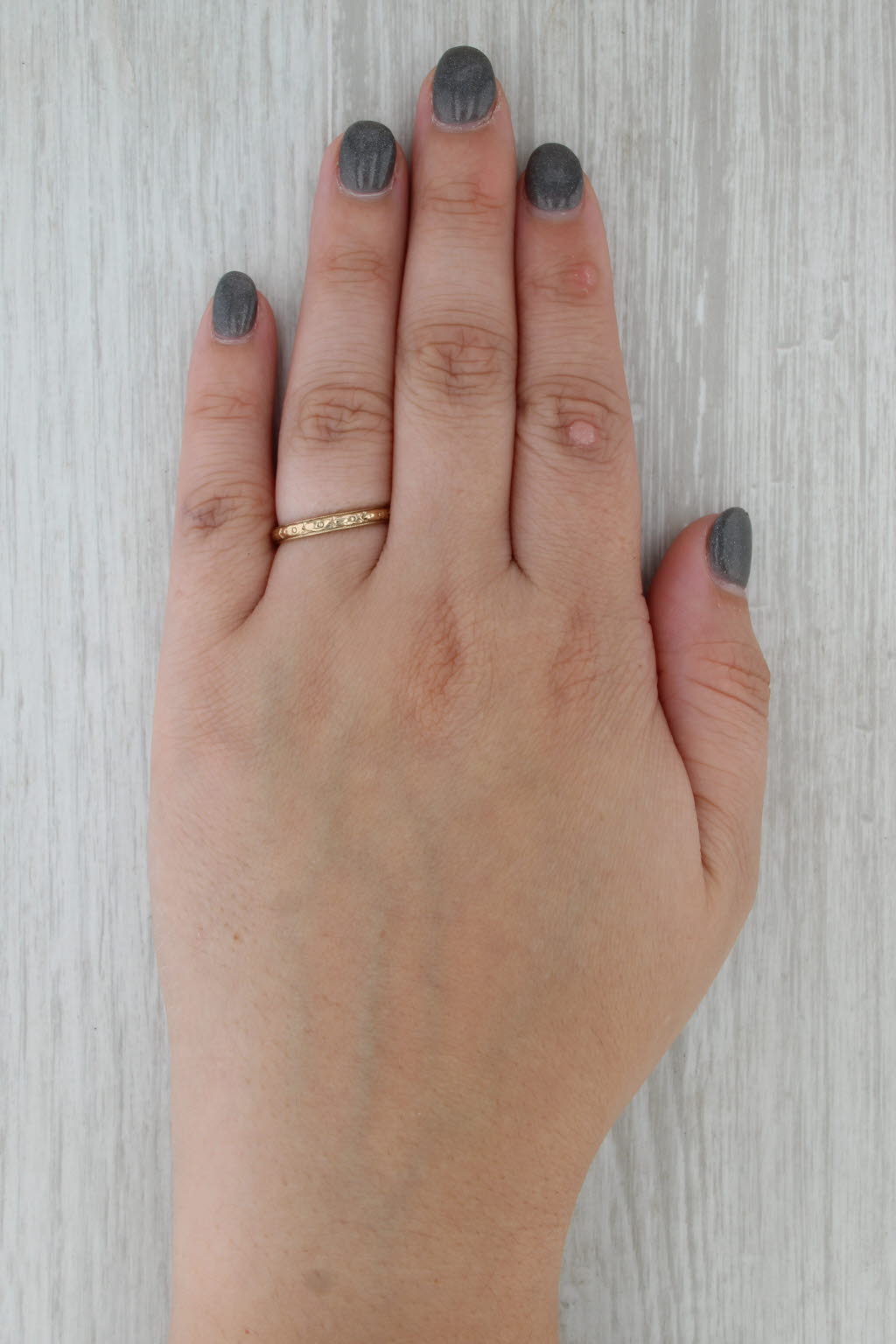 Etched Floral Pattern Band 14k Yellow Gold Size 7 Wedding Stackable Ring