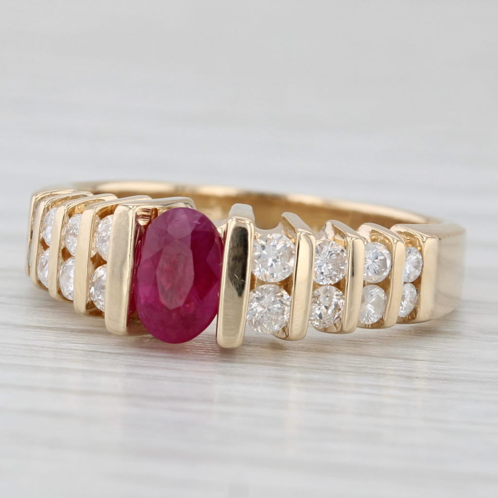 1.02ctw Oval Ruby Diamond Ring 14k Yellow Gold Size 6