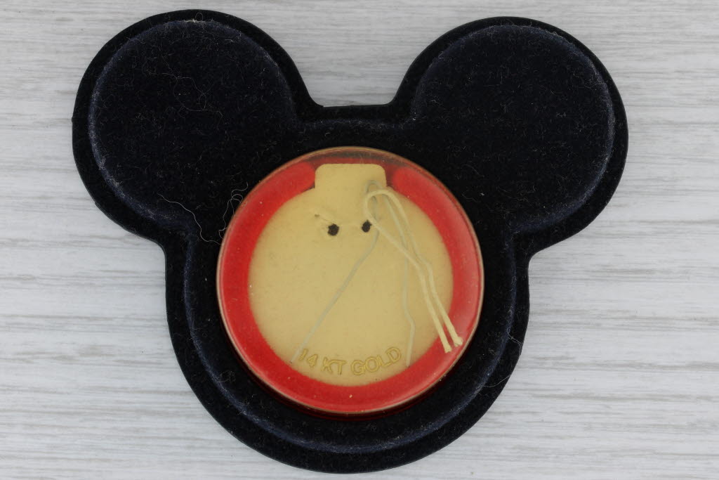 Gray Disney Cartoon Mickey Mouse Pendant 14k Yellow Gold Charm Box New Old Stock