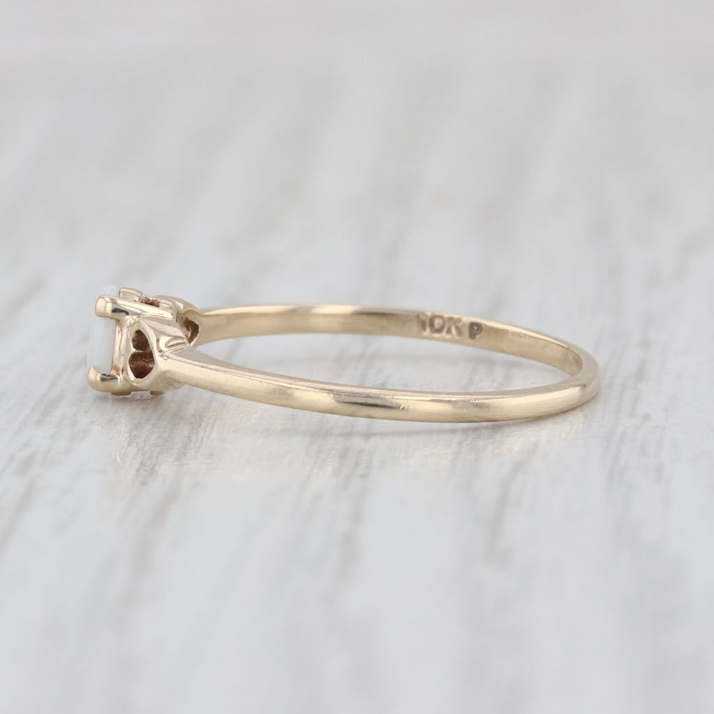 Opal Oval Cabochon Solitaire Ring 10k Yellow Gold Size 7.5 Heart Accents