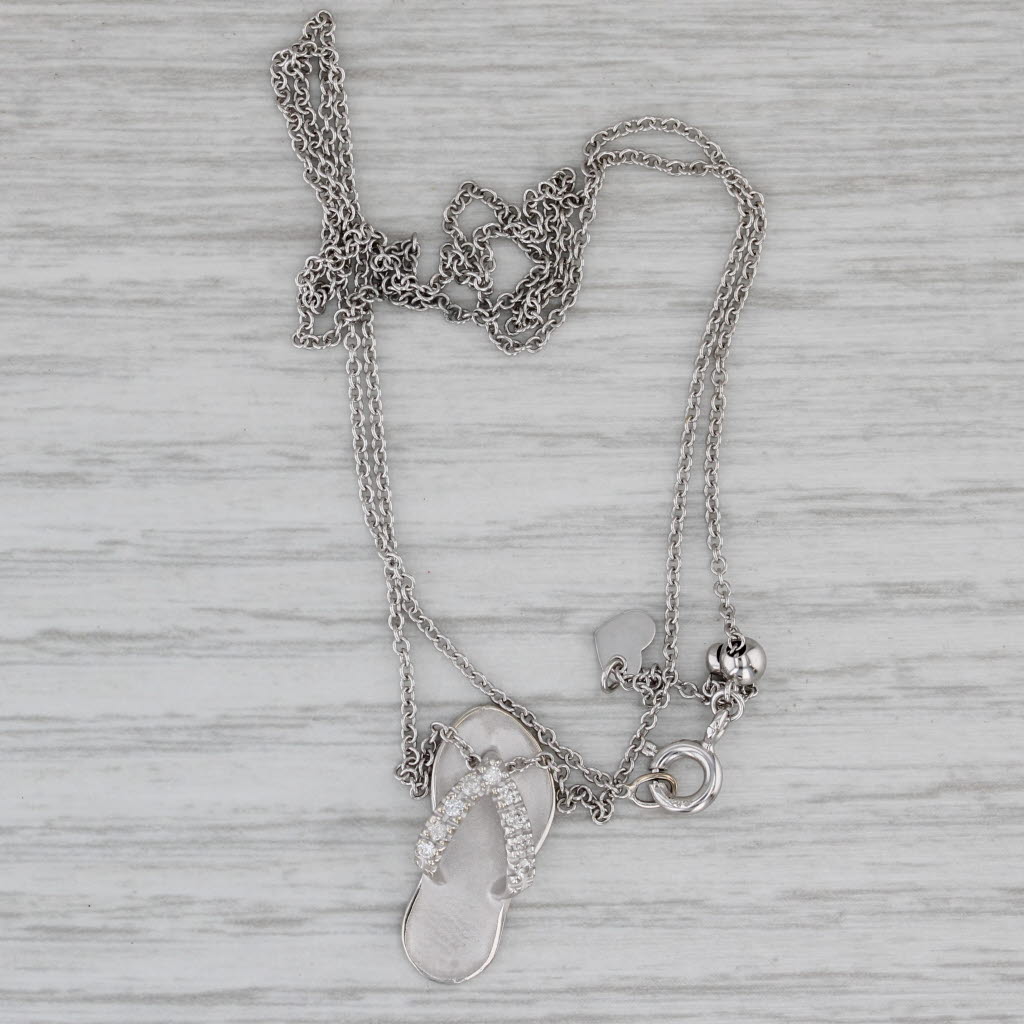 Gray Na Hoku 0.10ctw Diamond Flip Flop Pendant Necklace 19.5" Adjustable Cable Chain