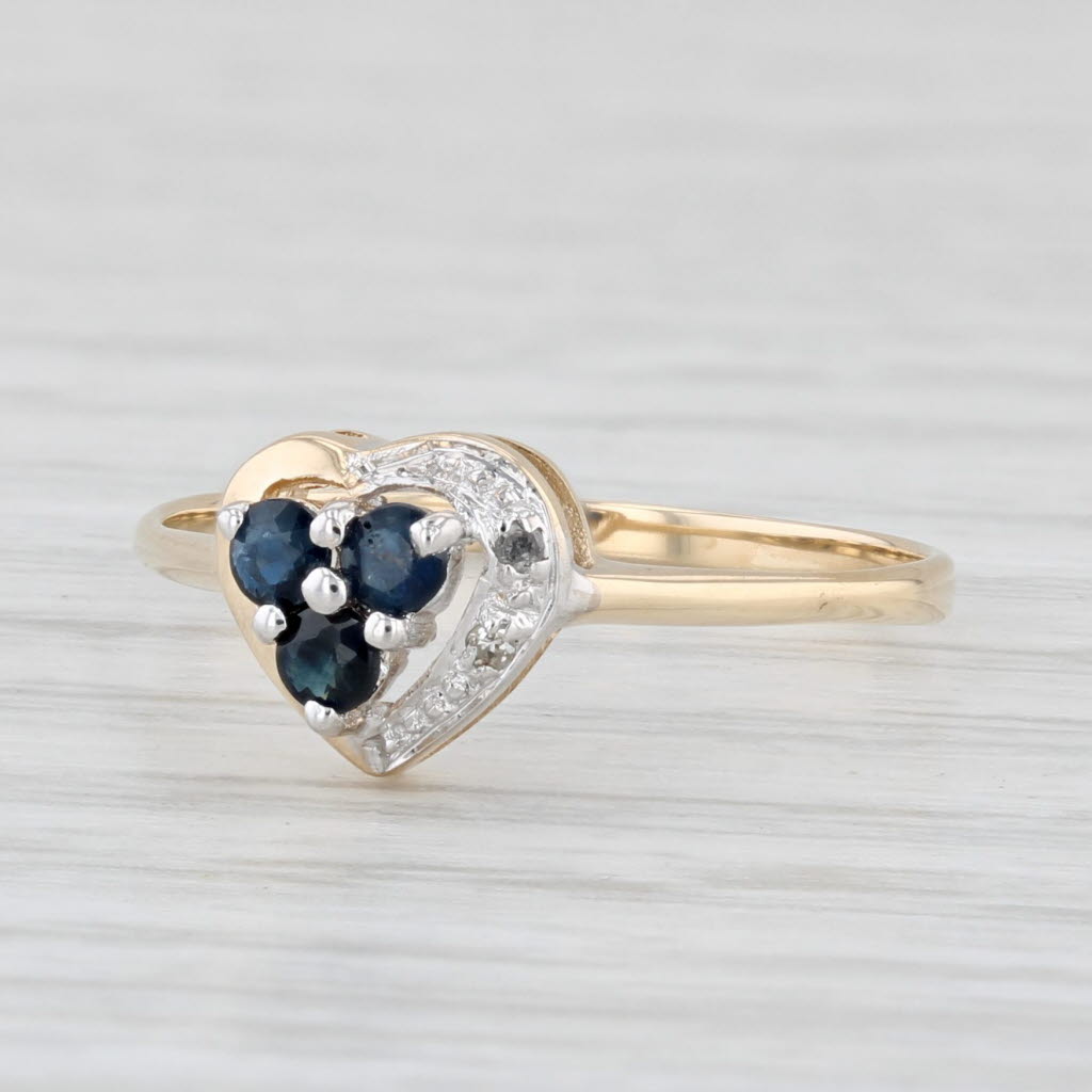 Light Gray 0.18ctw Blue Sapphire Cluster Heart Ring 10k White Gold Size 6 Diamond Accents