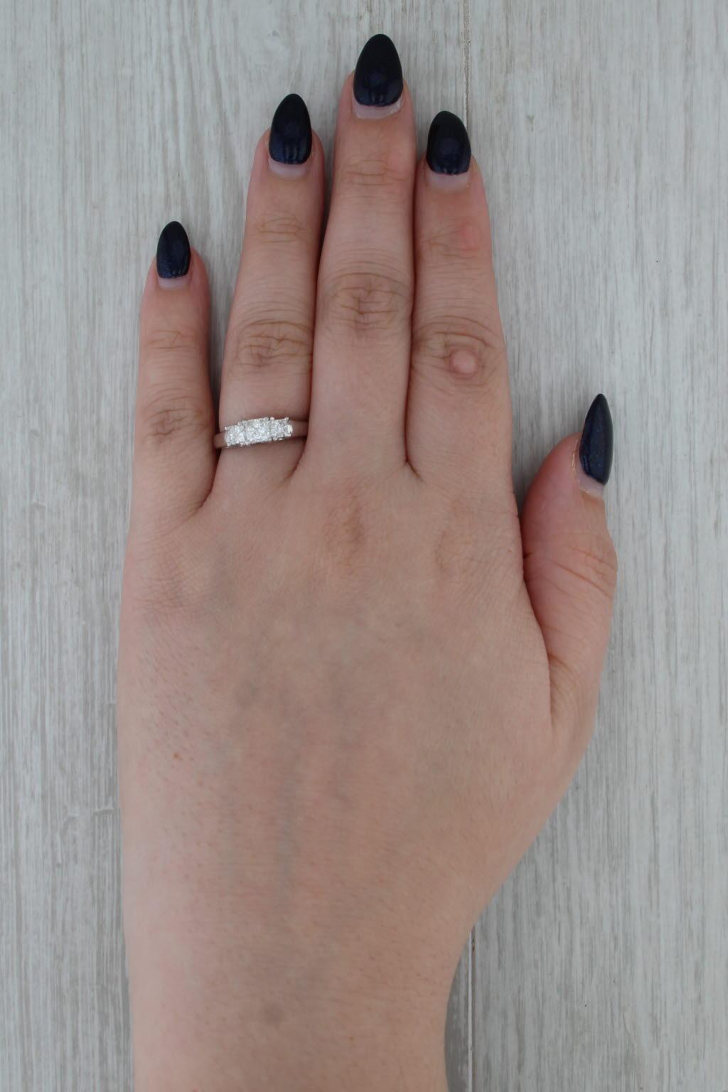 0.87ctw Princess Diamond 3-Stone Engagement Ring 14k White Gold Size 6.5