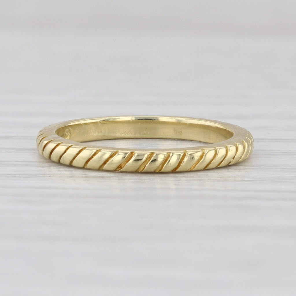 Hidalgo Etched Scalloped Band 18k Yellow Gold Size 4 Stackable Ring