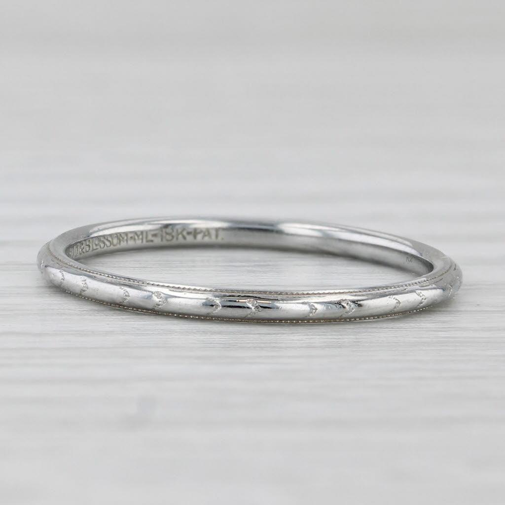 Light Gray Bod & Blossom Vintage Wedding Ring 18k White Gold Stackable Size 8 Ring