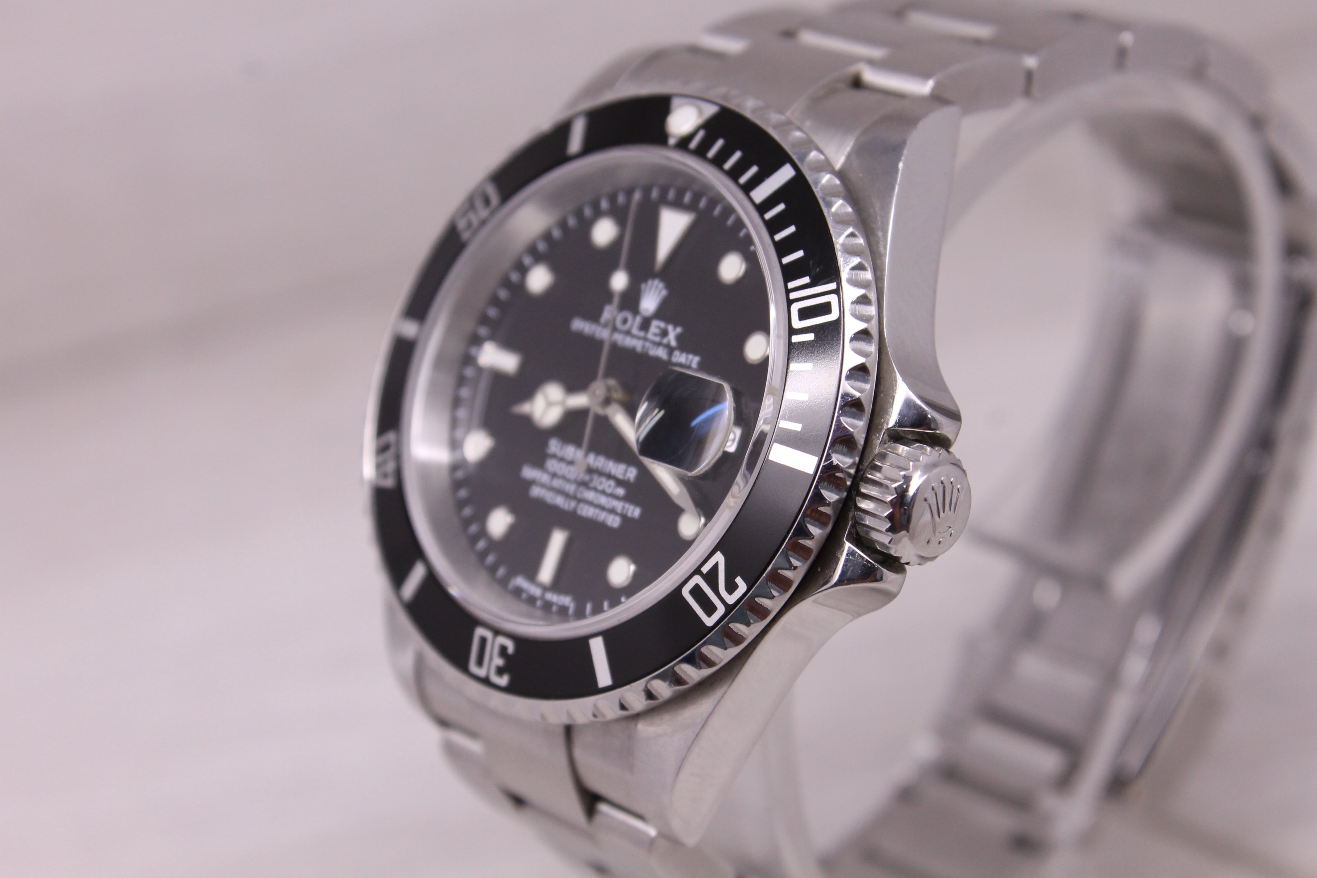 Rolex Submariner 16610T Mens 40mm Steel Automatic Divers Watch No Holes D Serial