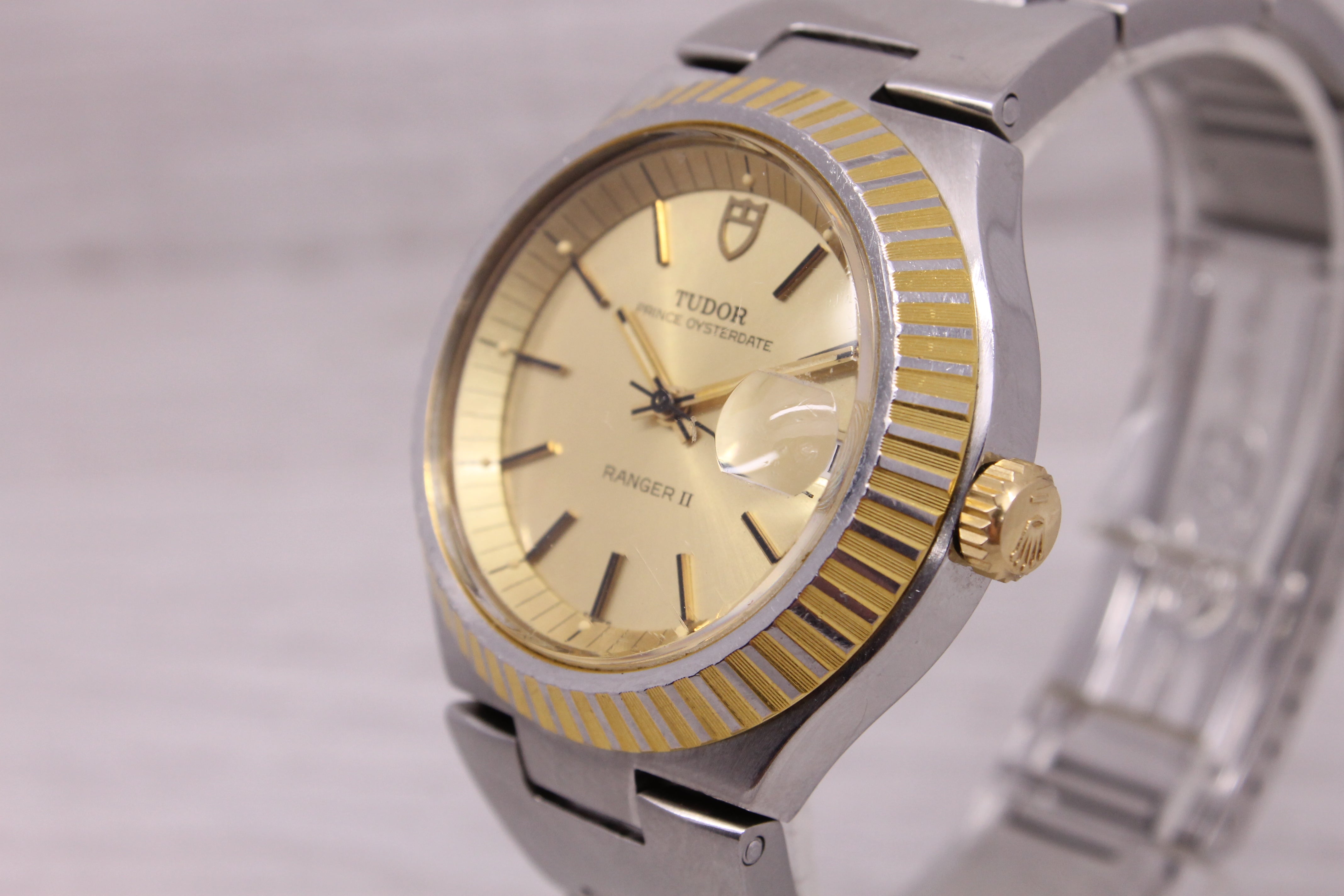 Dark Gray Vintage c.1977 Tudor Ranger II 9111/01 Men 38mm Steel Automatic Watch Box Papers
