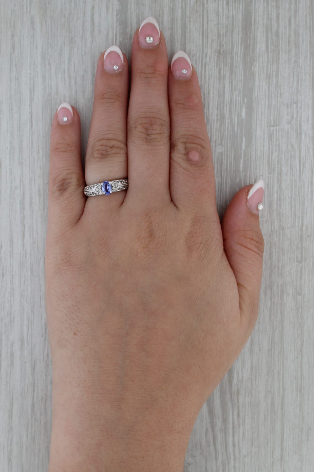 0.63ctw Oval Tanzanite Diamond Ring 14k White Gold Size 6 Engagement