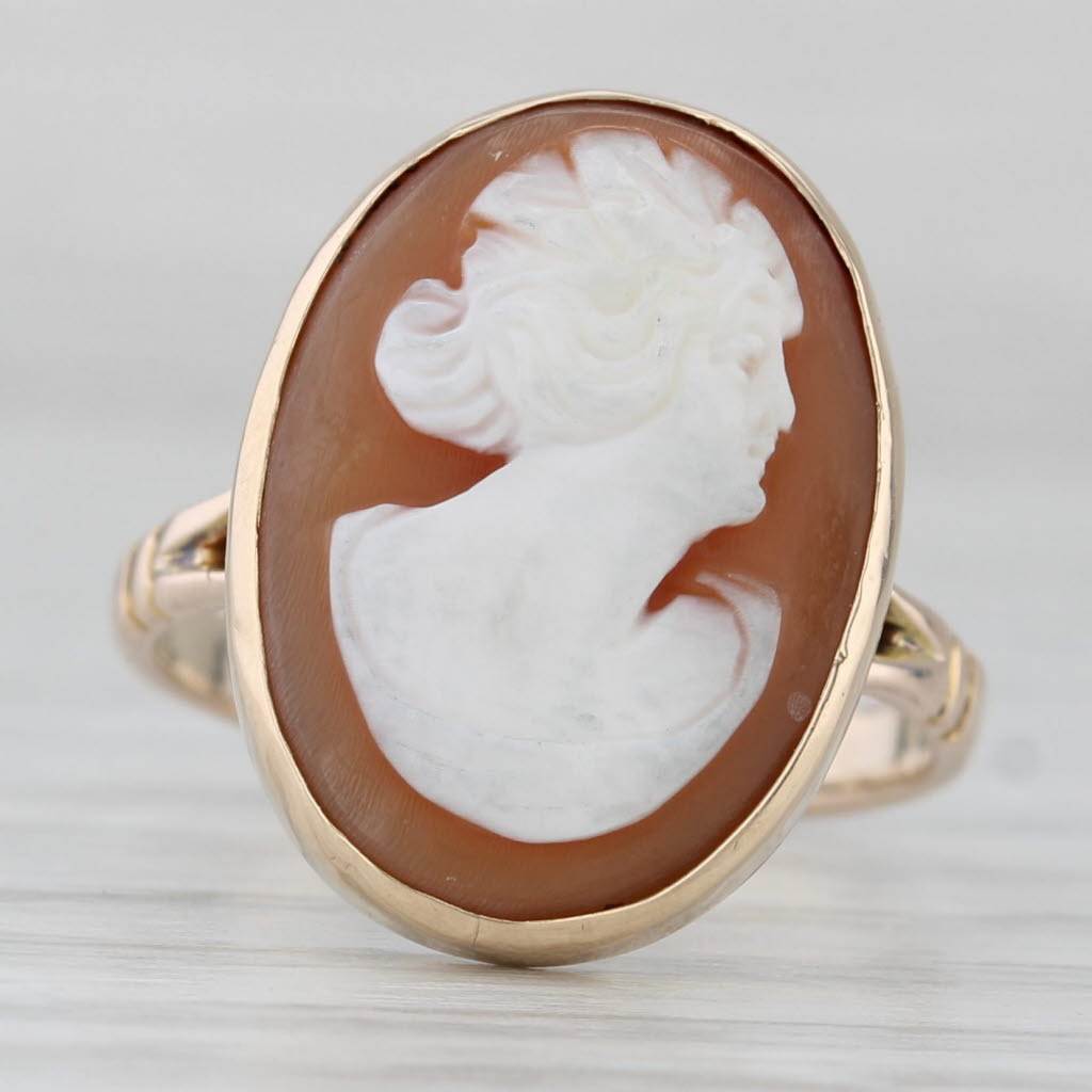 Light Gray Vintage Shell Cameo Ring 9k Yellow Gold Size 5.5 Figural Carving