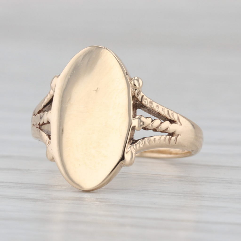Engravable Vintage Signet Ring 10k Yellow Gold Size 4