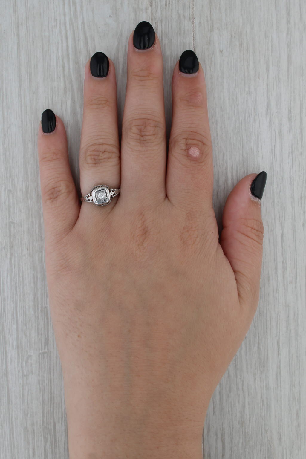 Art Deco Diamond Solitaire Ring 18k White Gold Filigree Size 7.5
