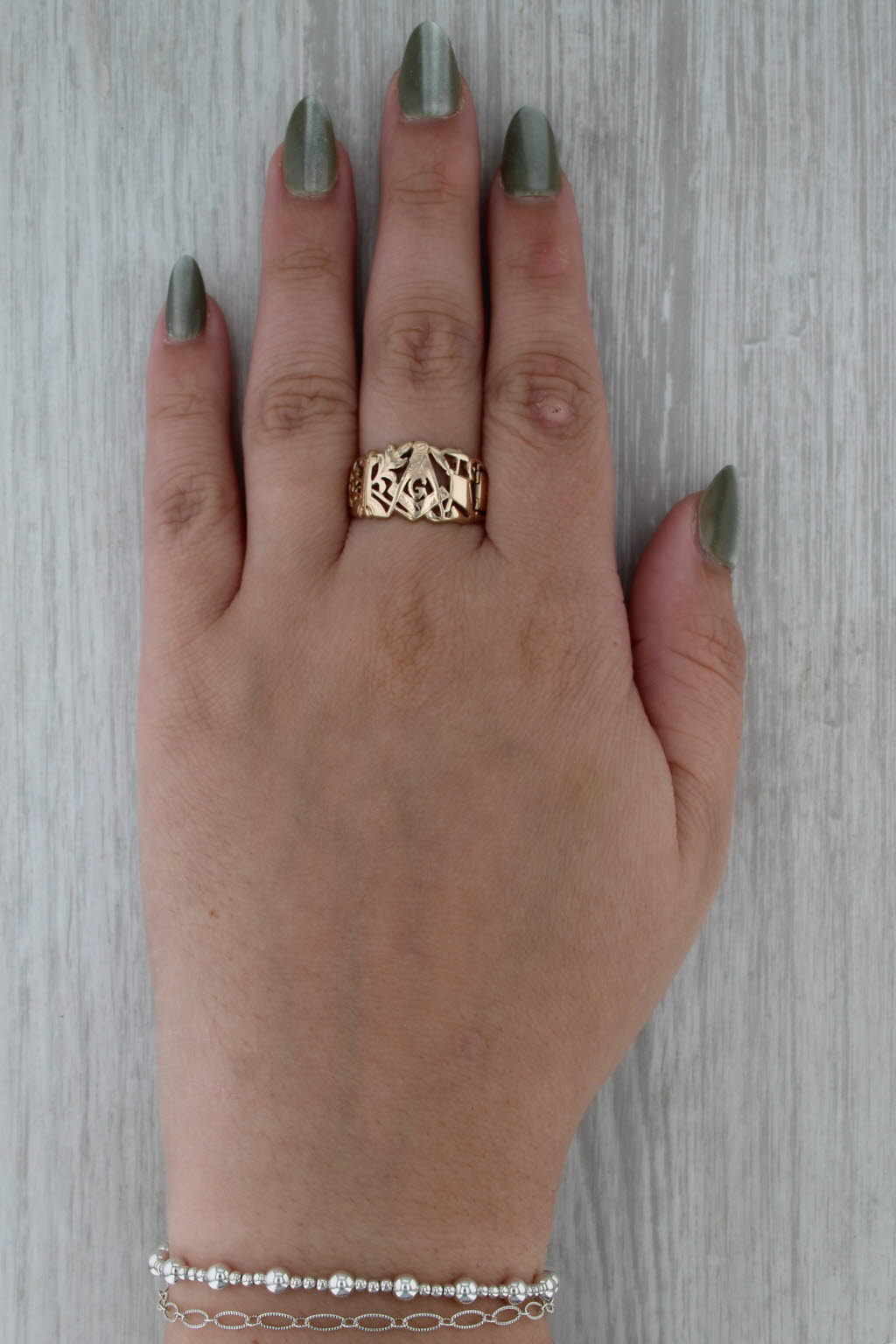 Vintage Masonic Ring 14k Gold Blue Lodge Square Compass Apron Trowel Plumb