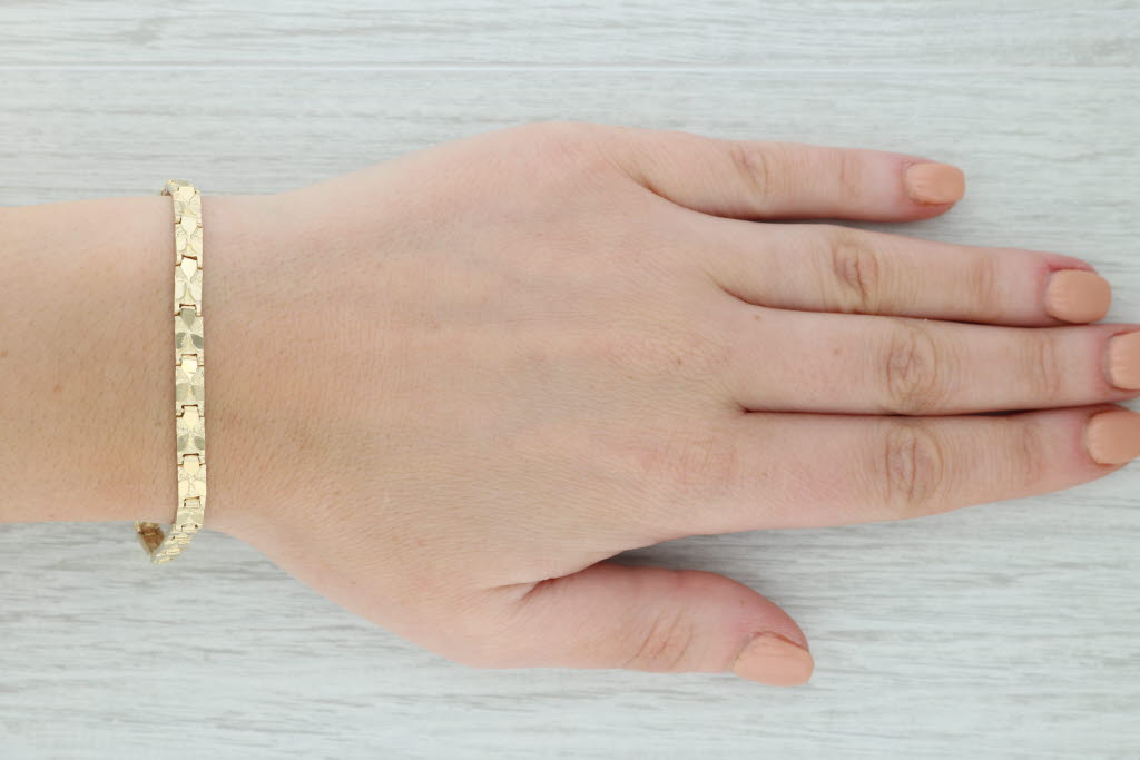 Gray 6.75” Nugget Link Bracelet 18k Yellow Gold 4.4mm