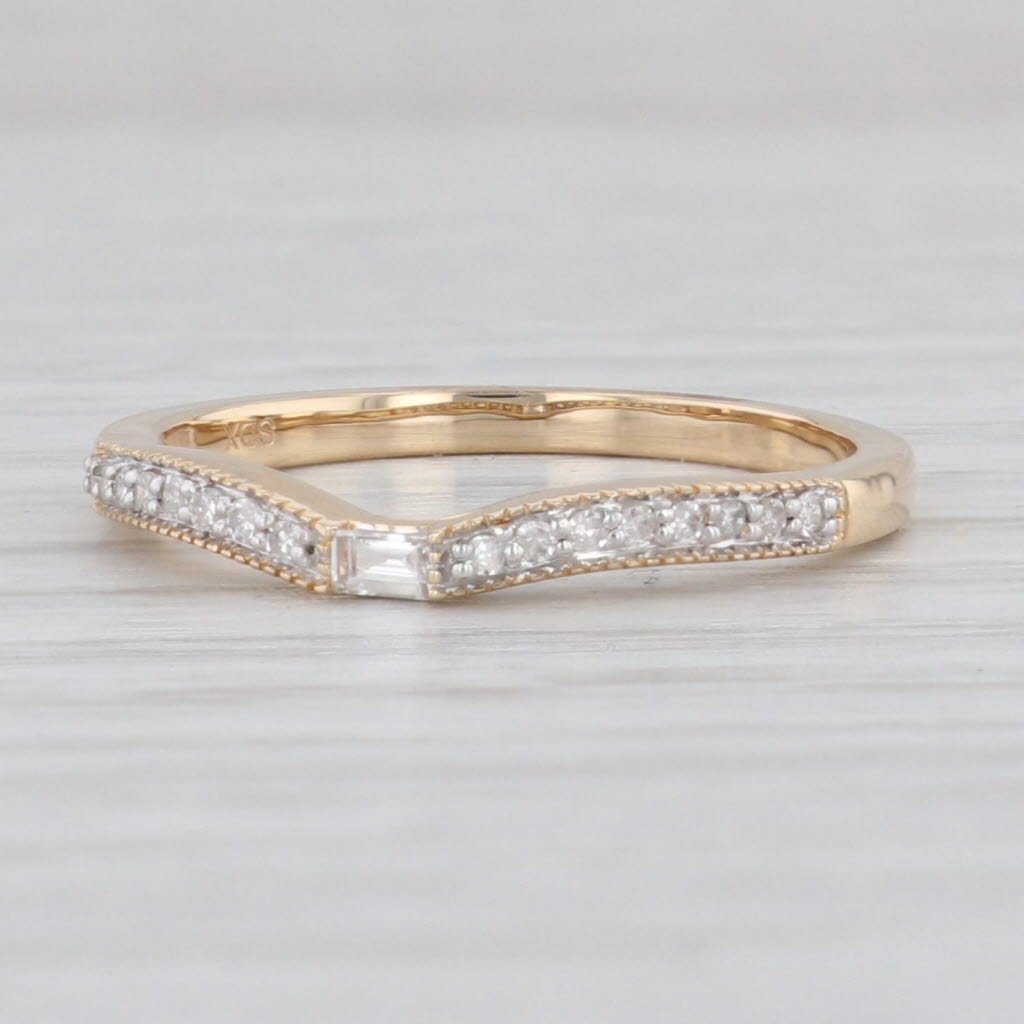 Light Gray New 0.13ctw Diamond Contoured Wedding Band Guard 14k Yellow Gold Size 7 Ring