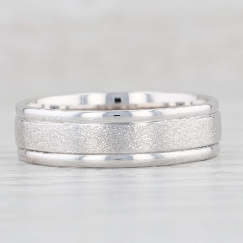 Light Gray Men's Beveled Wedding Band 14k White Gold Size 11.5 Ring