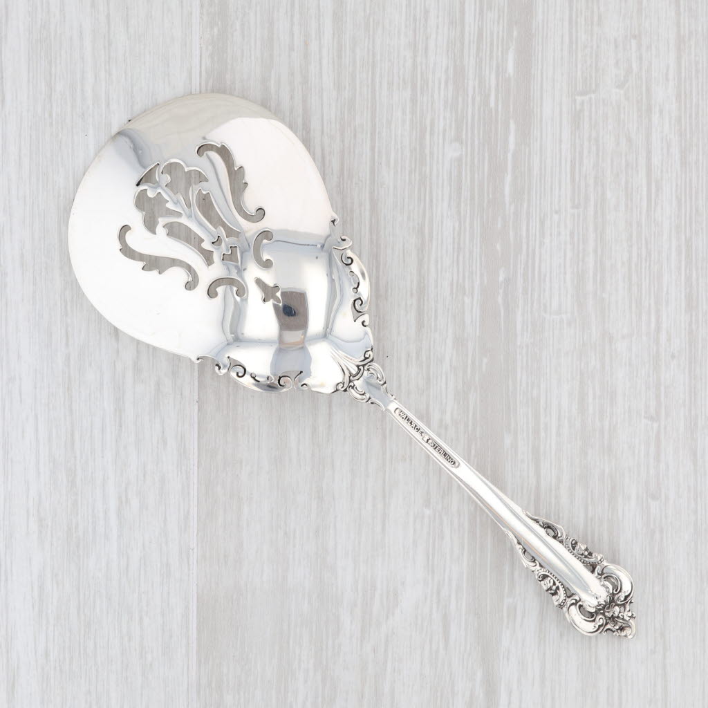Light Gray Wallace Grande Baroque Bon Bon Spoons Set of 11 Sterling Silver Pierced Bowl