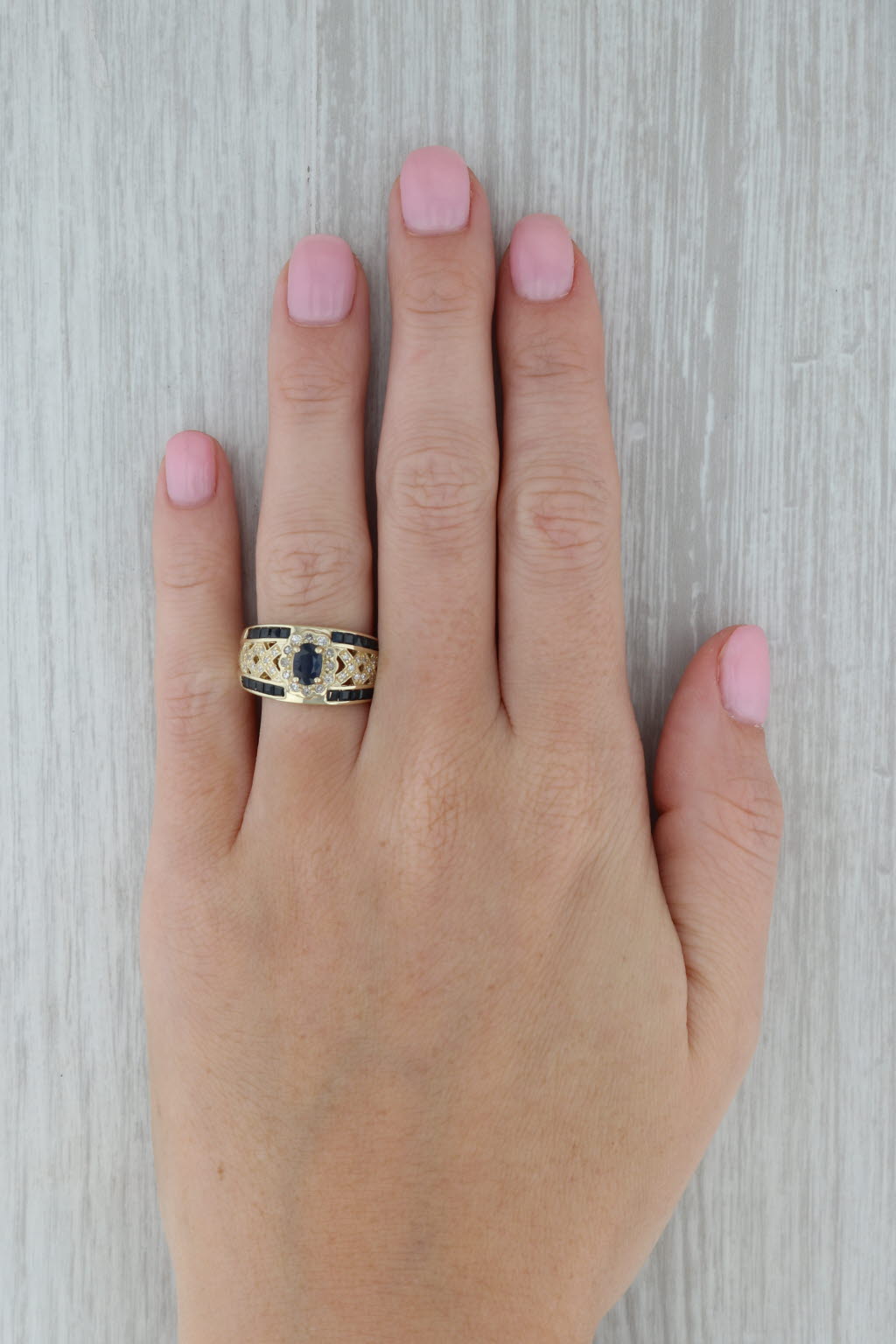 Dark Gray 0.87ctw Oval Blue Sapphire Diamond Lattice Work Ring 14k Gold Size 6.5