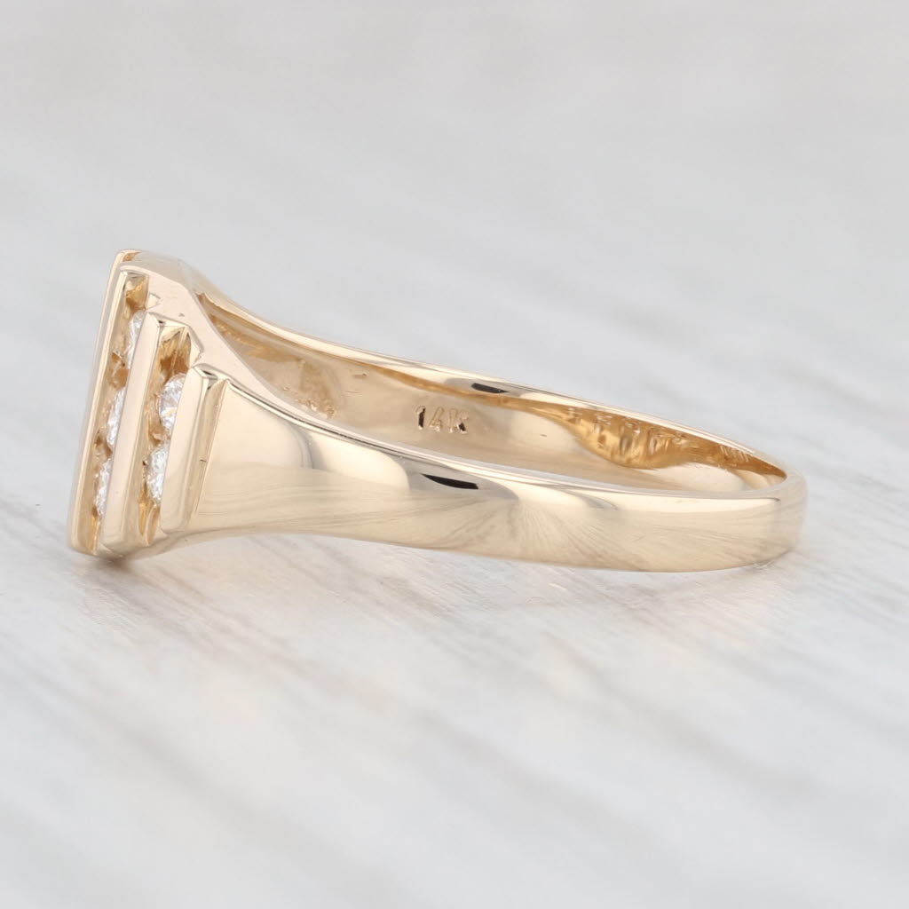 Light Gray 0.43ctw Tapering Diamond Stripes Ring 14k Yellow Gold Size 8