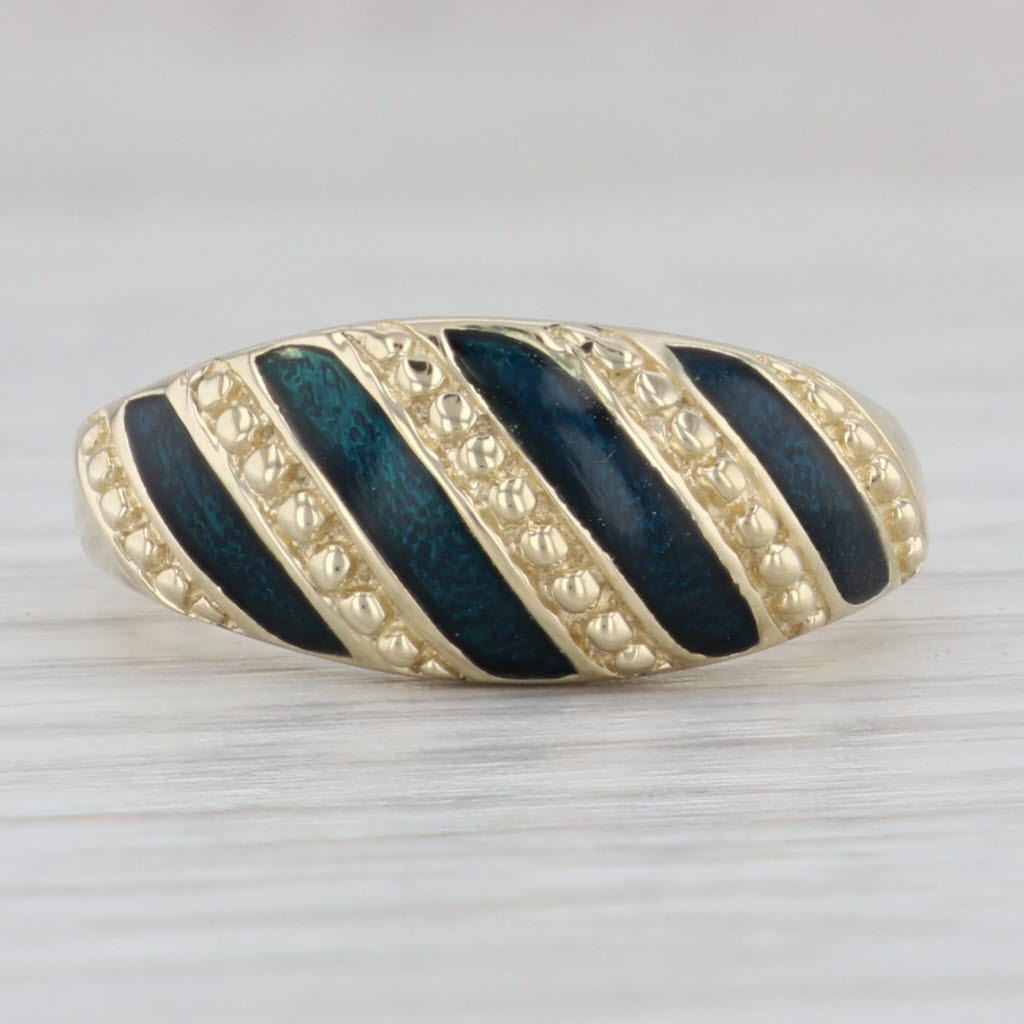 Gray Green Opalescent Resin Scalloped Ring 14k Yellow Gold Size 7