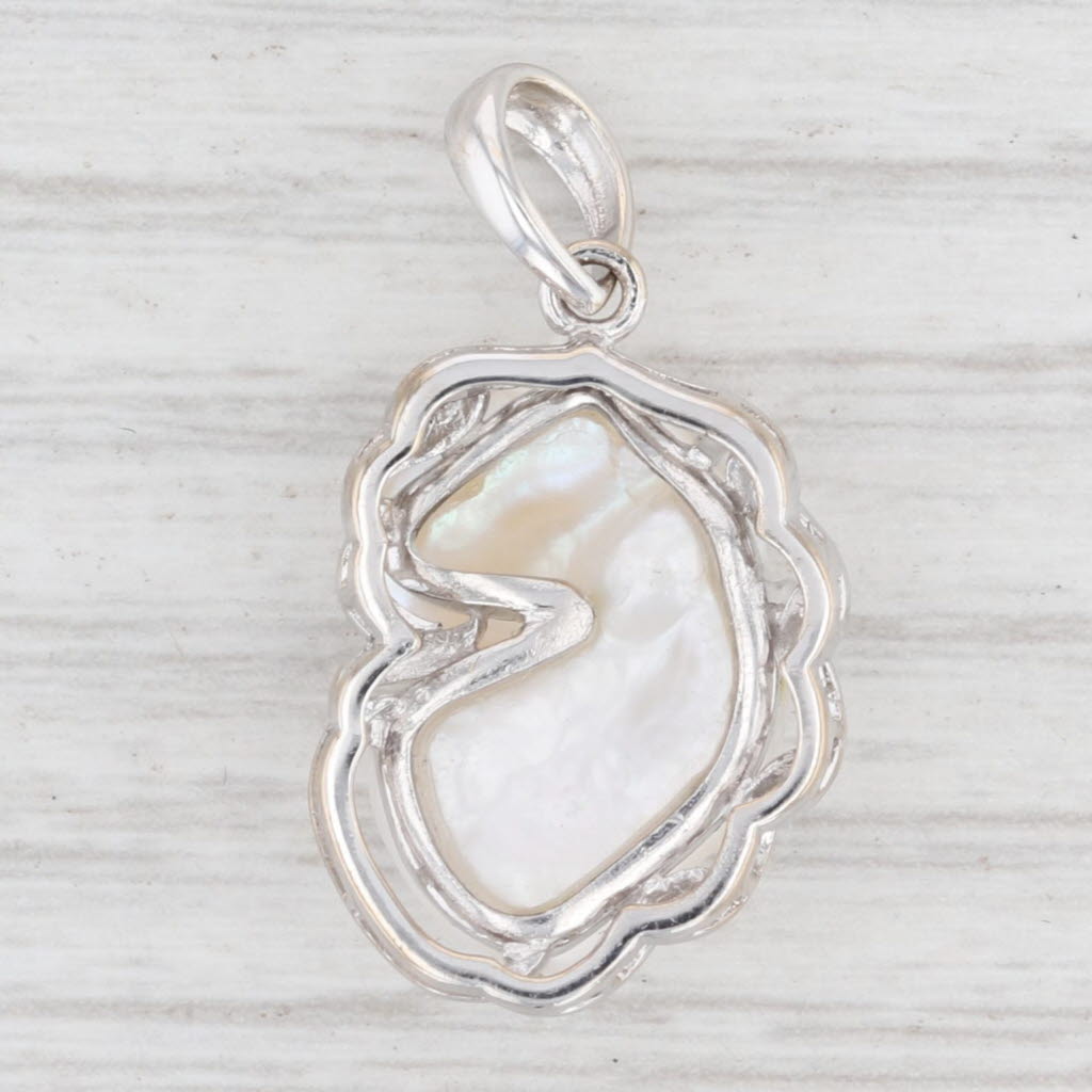 Light Gray Horsehead Baroque Pearl Pendant 18k White Gold Western Equestrian Horse Jewelry