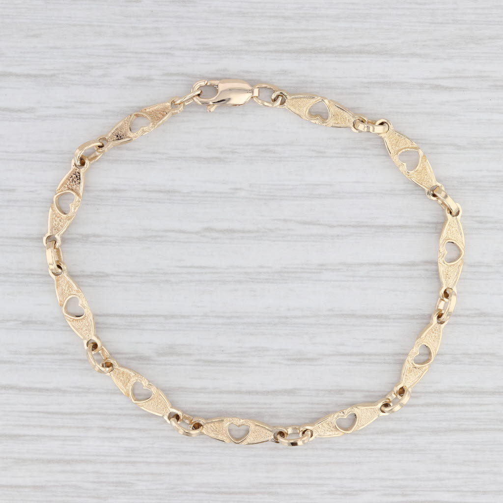 Light Gray Heart Link Chain Bracelet 14k Yellow Gold 7" 4mm