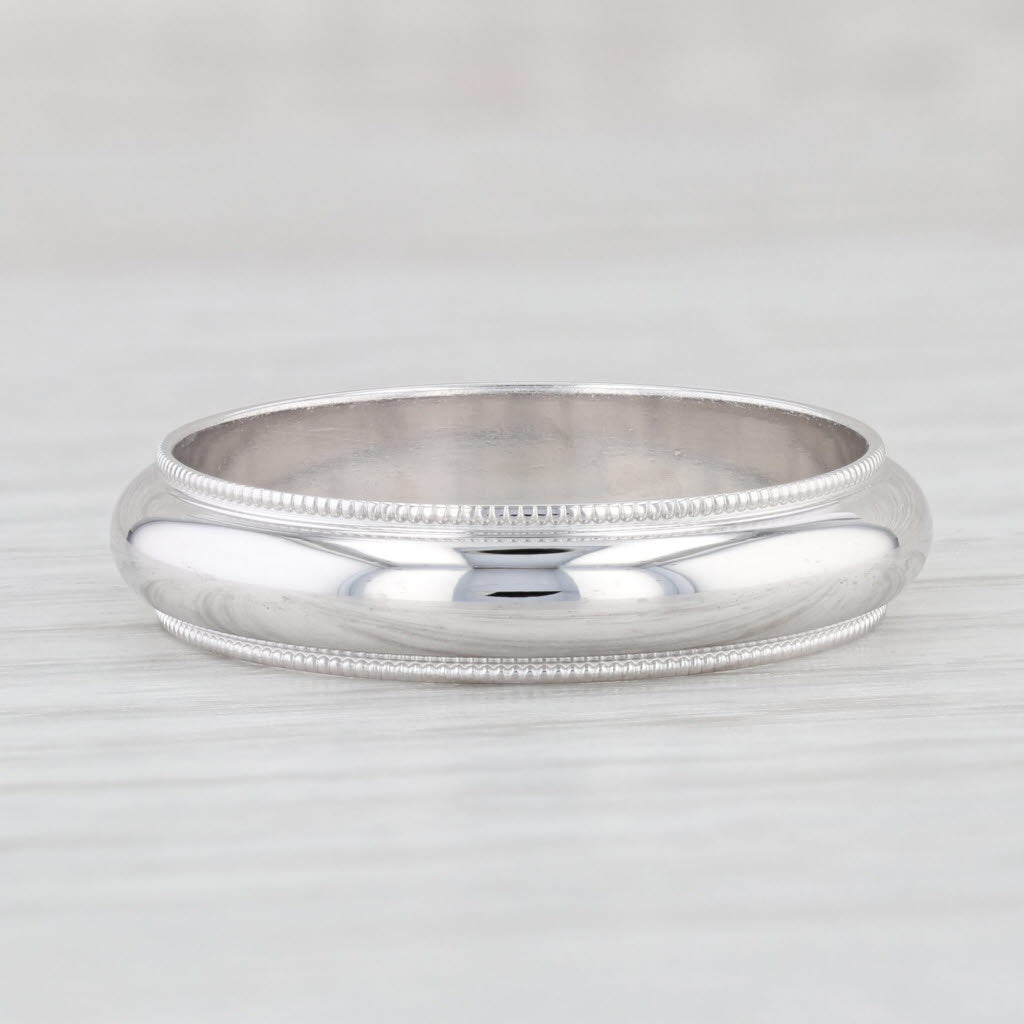 Light Gray Men's Wedding Band 10k White Gold Size 11 Comfort fit Ring Ridged